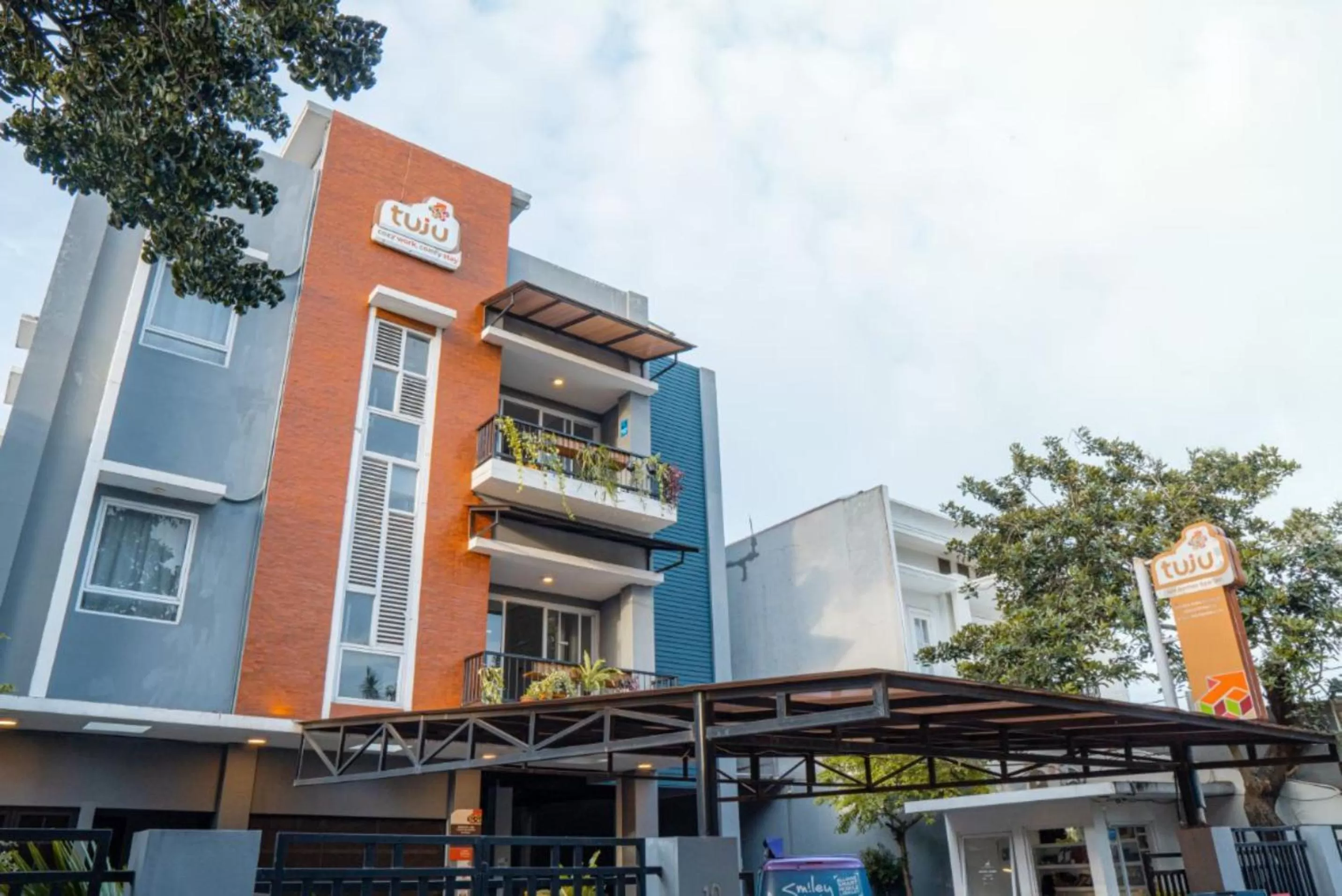 Property building in Tuju WK Homes Syariah