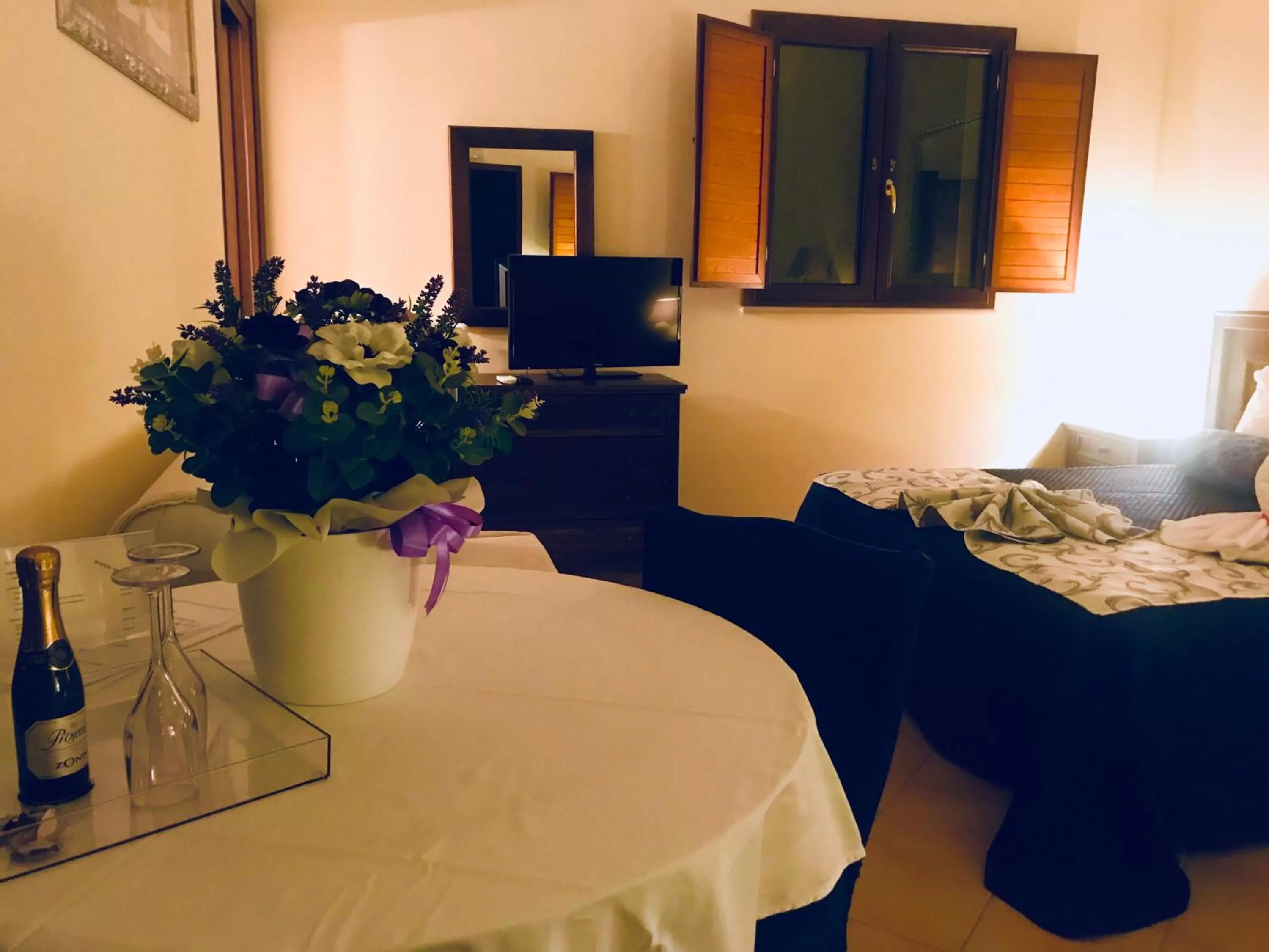 Decorative detail, Bed in Green Park Hotel & Residence