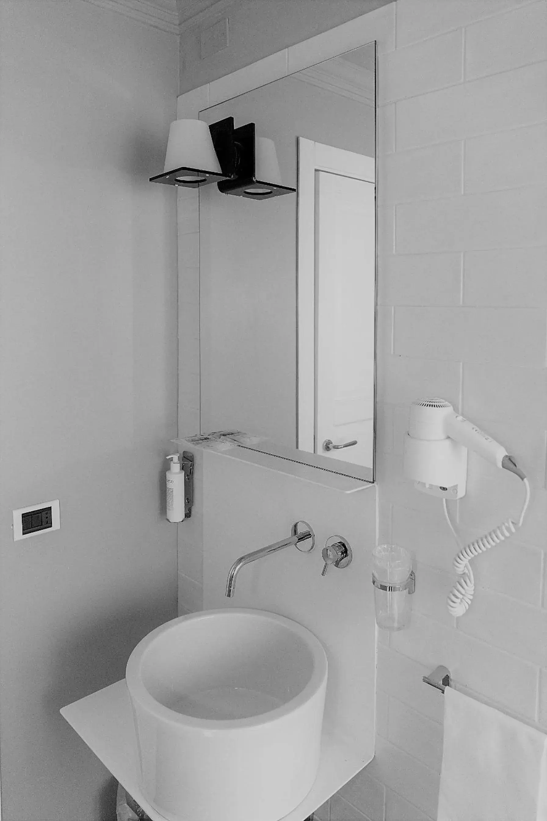 Bathroom in Hotel Clitunno