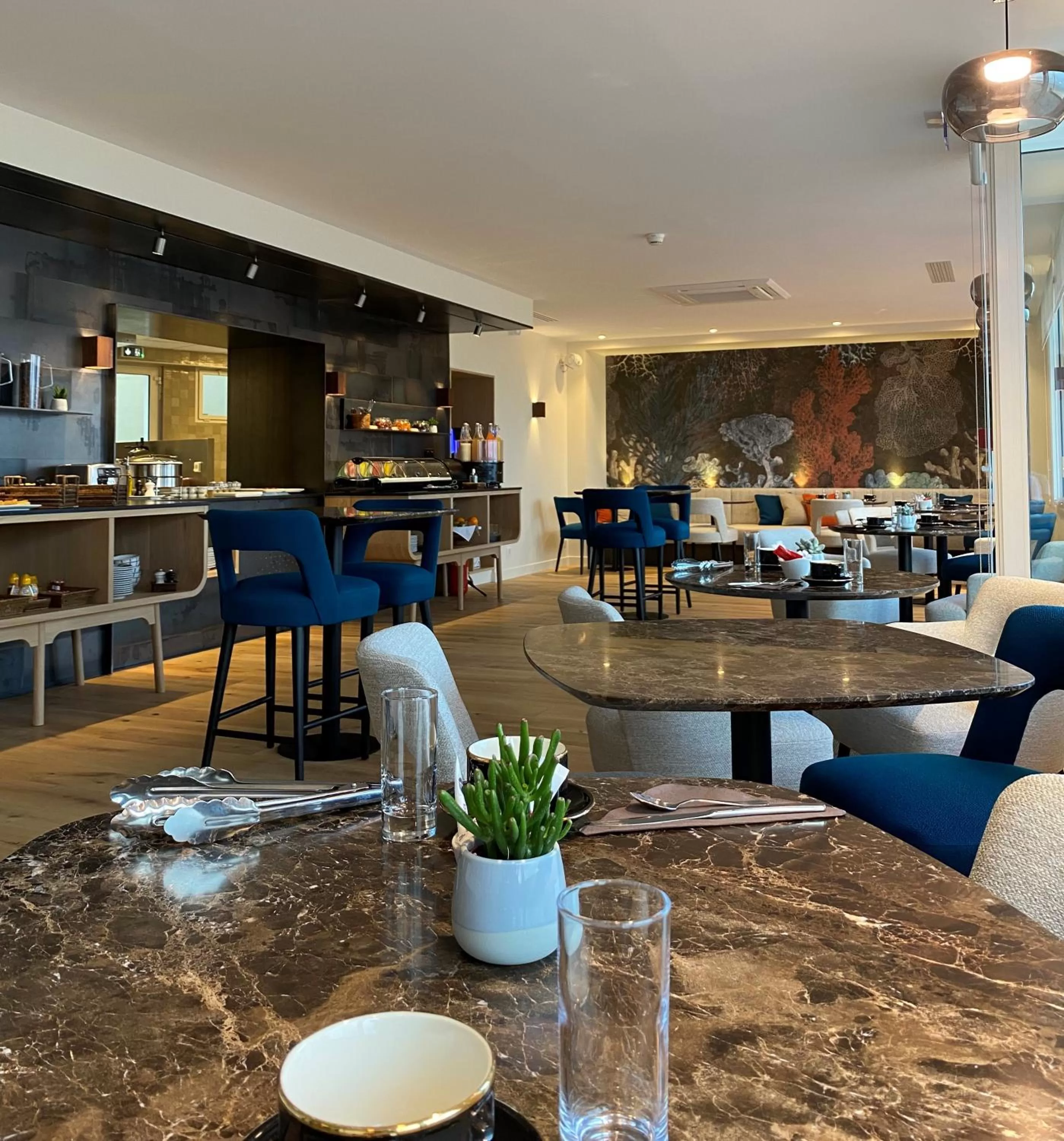 Breakfast in Hôtel de la Plage - Saint Jean de Luz