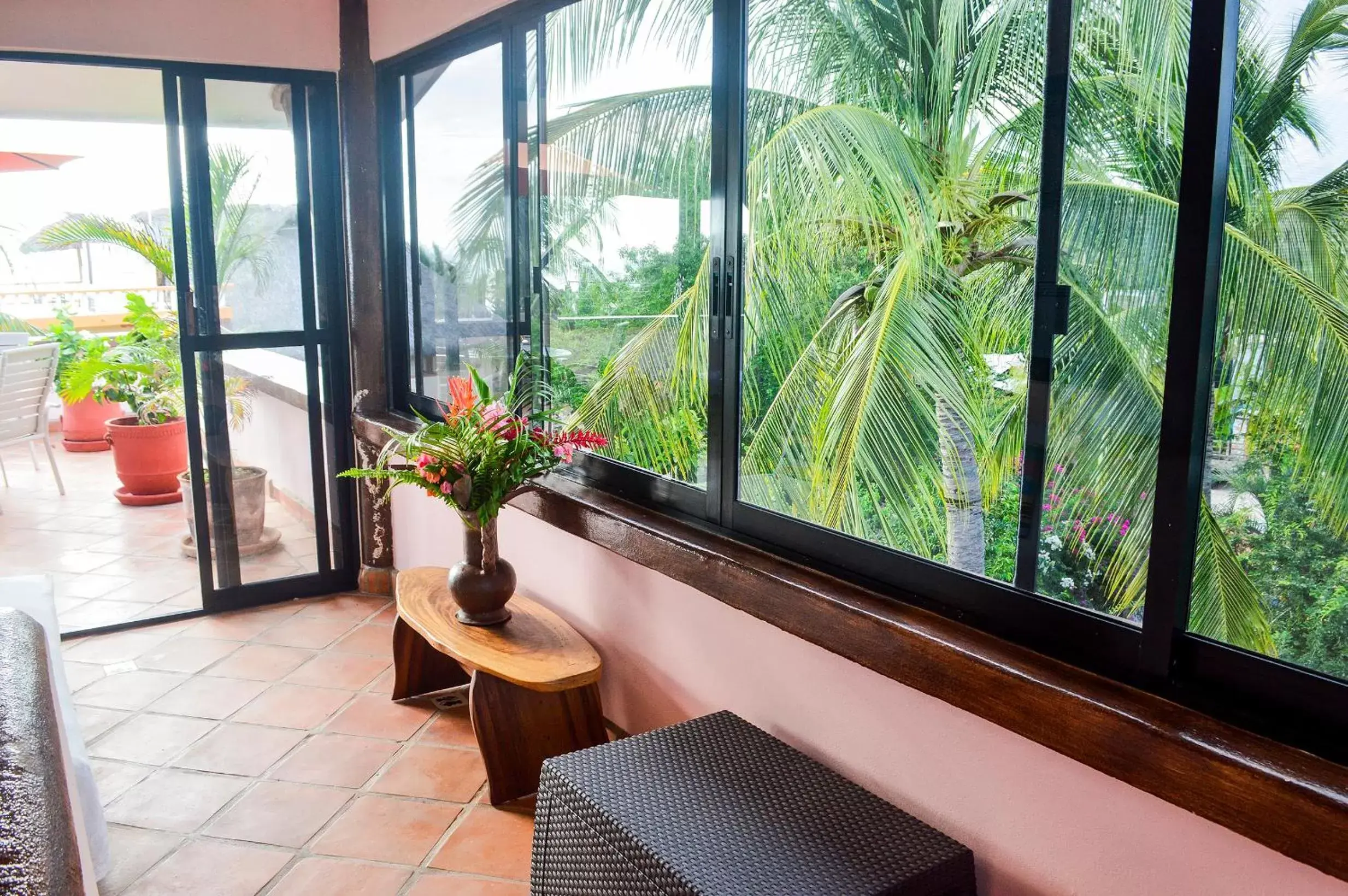 Garden view, View in Hotel Casamar Suites