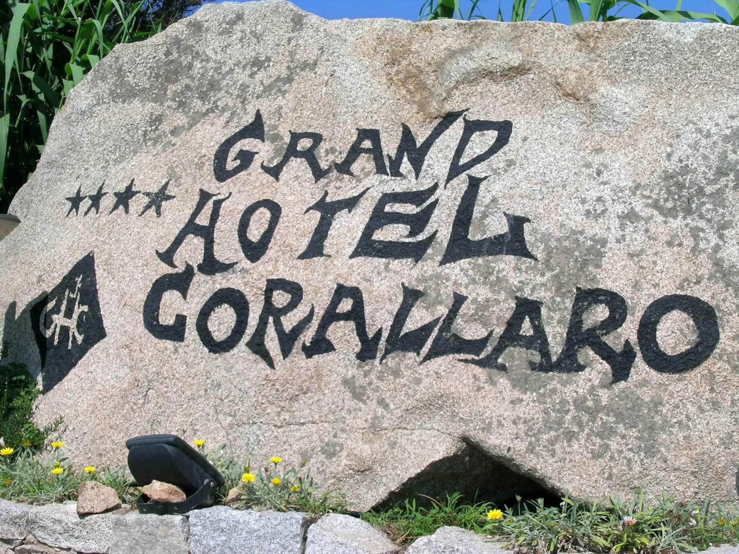 Facade/entrance, Property Logo/Sign in Hotel Corallaro