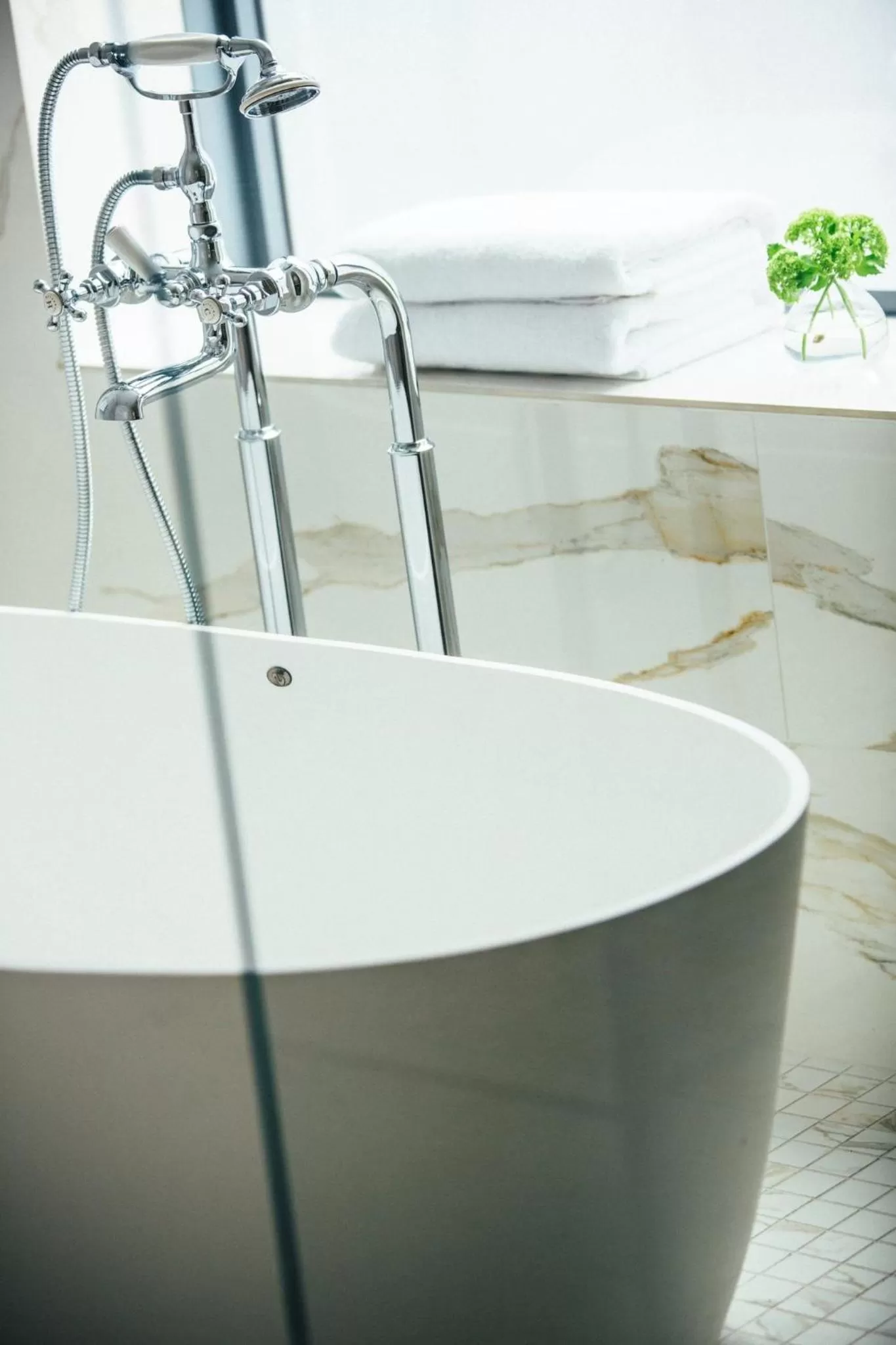 Photo of the whole room in Kimpton Hotel Monaco Pittsburgh by IHG