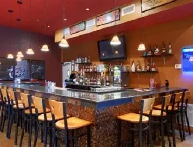 Lounge or bar in Baymont by Wyndham Henderson Lounge or bar in Baymont by Wyndham Henderson