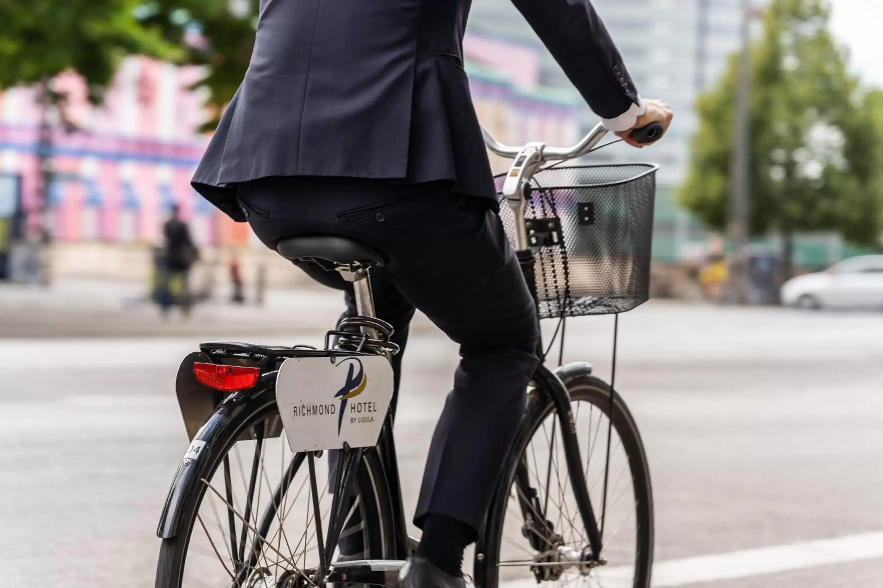 People, Biking in ProfilHotels Richmond