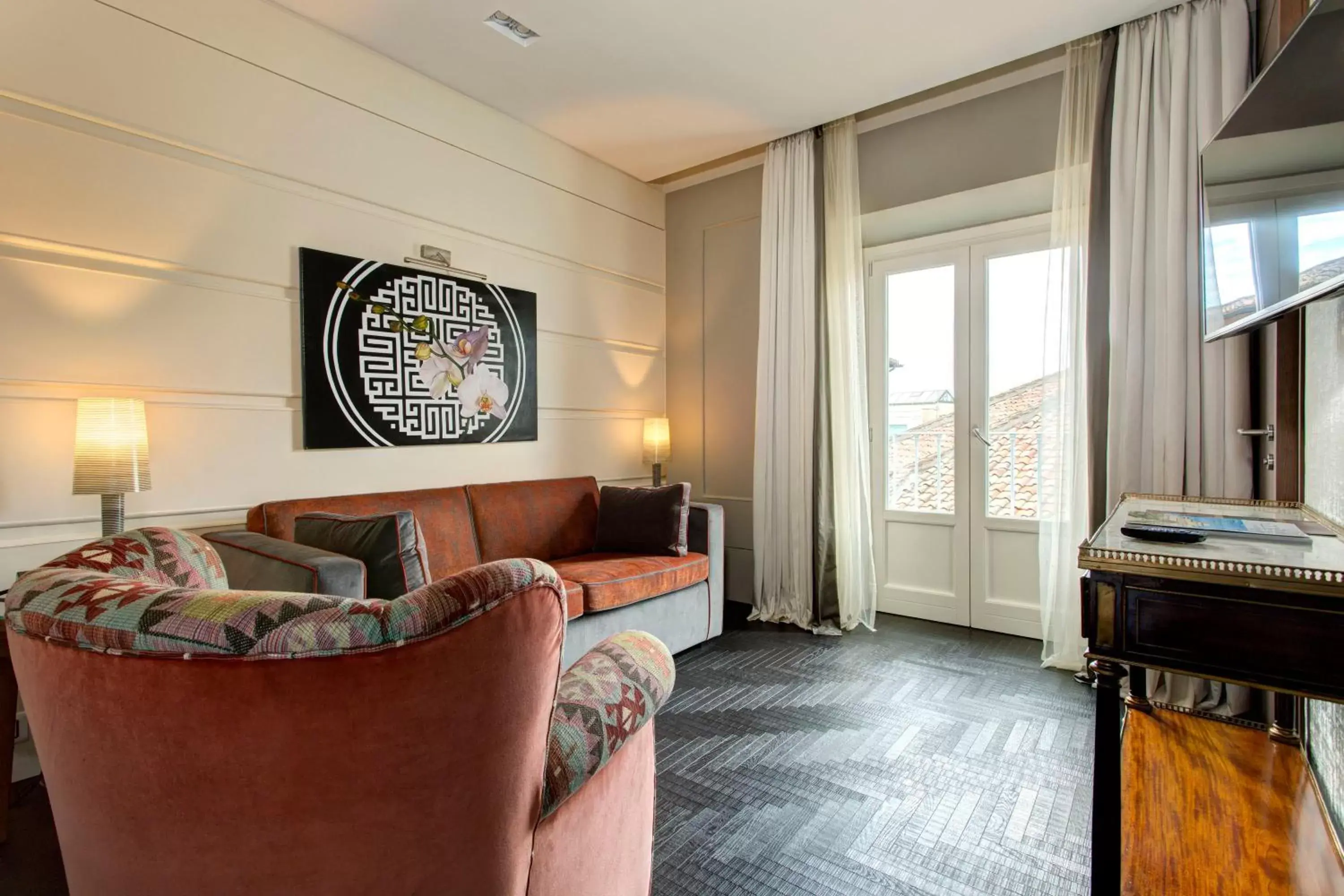 Seating Area in Mascagni Luxury Rooms & Suites