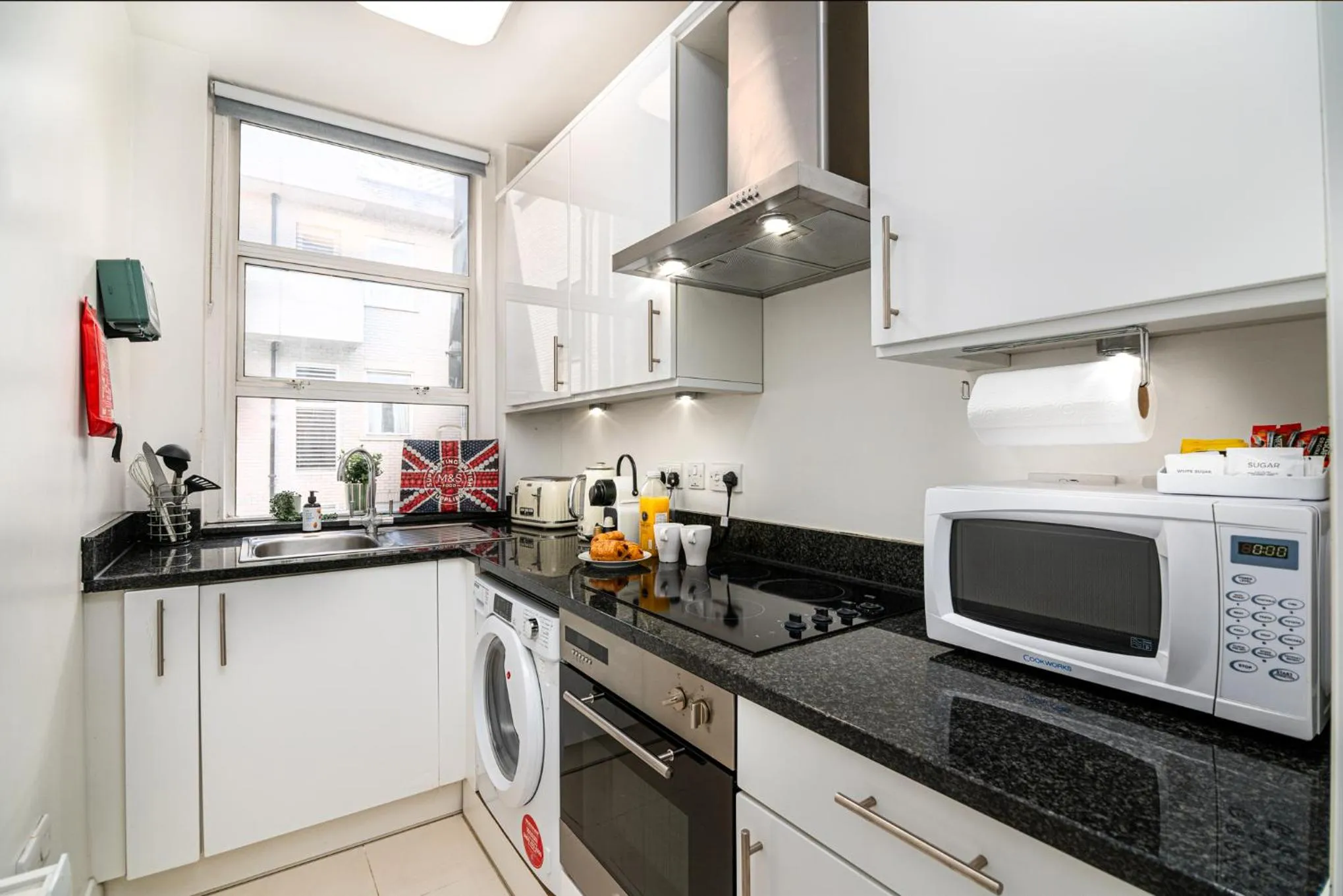 Kitchen or kitchenette, Kitchen/Kitchenette in Bond Street Serviced Apartment