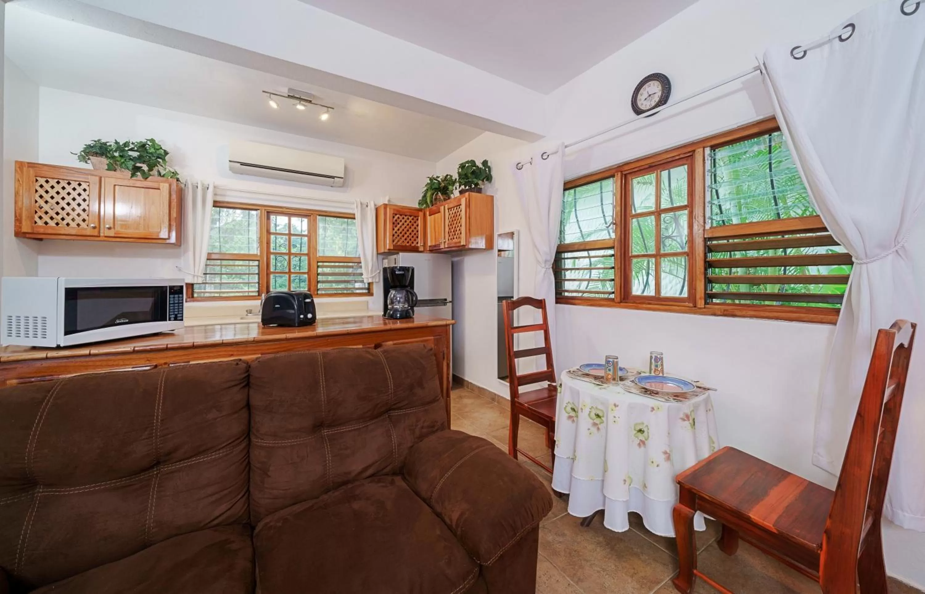 kitchen, Seating Area in Beach House Condos, Negril
