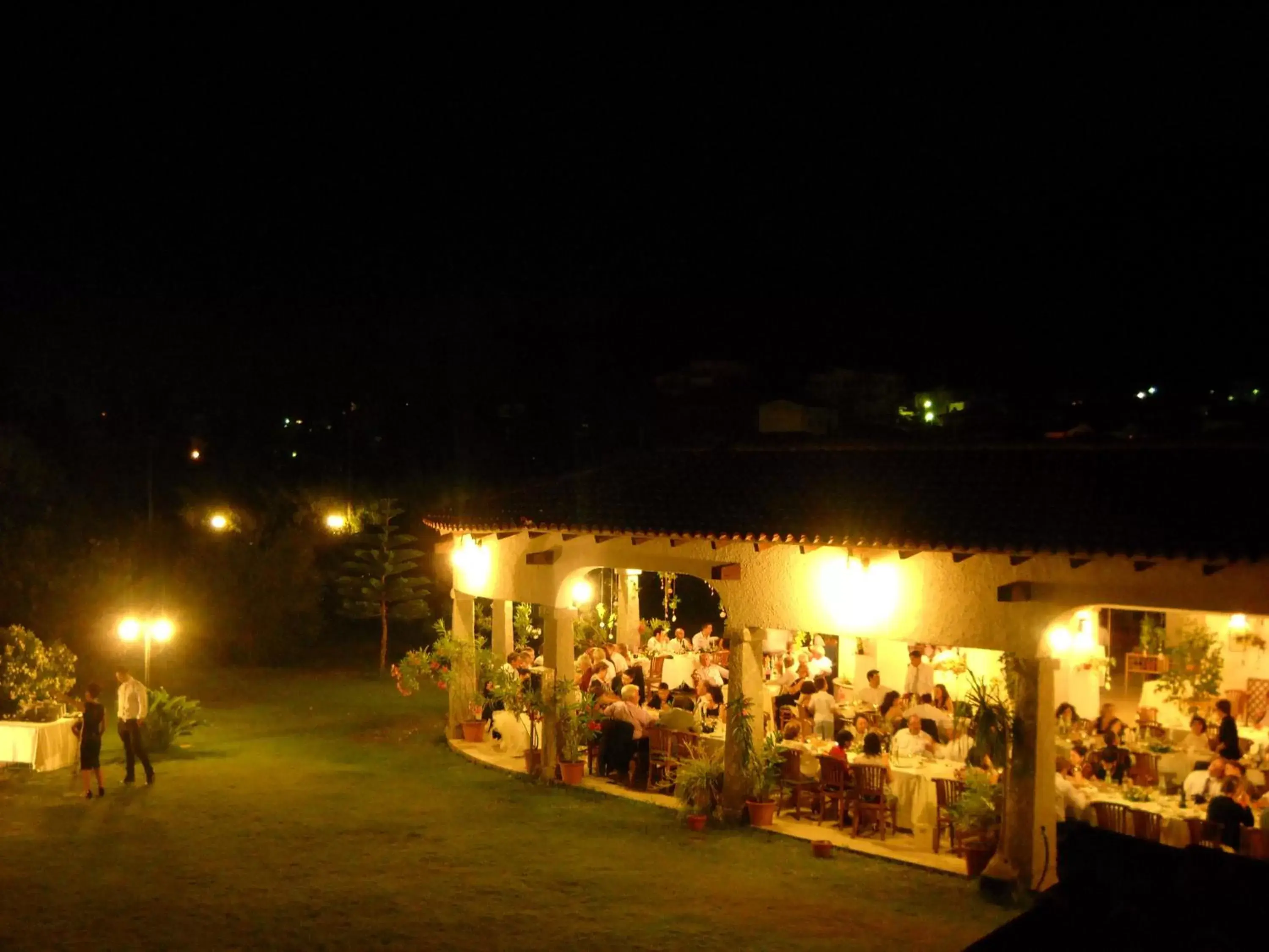 Restaurant/places to eat in Hotel Domu Incantada