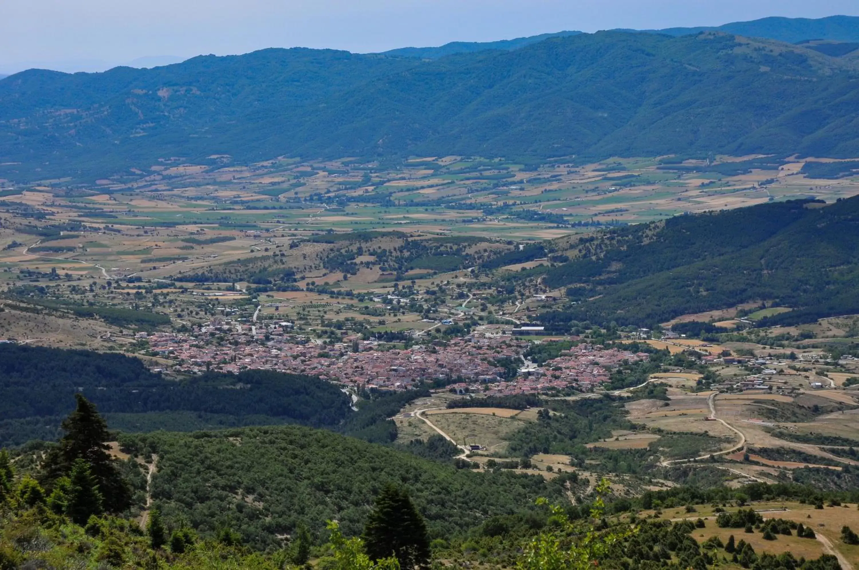 Natural landscape, Bird's-eye View in Mondeus Inn Luxury