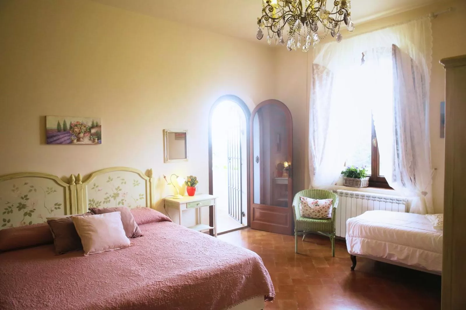 Bed in Villa Albertina