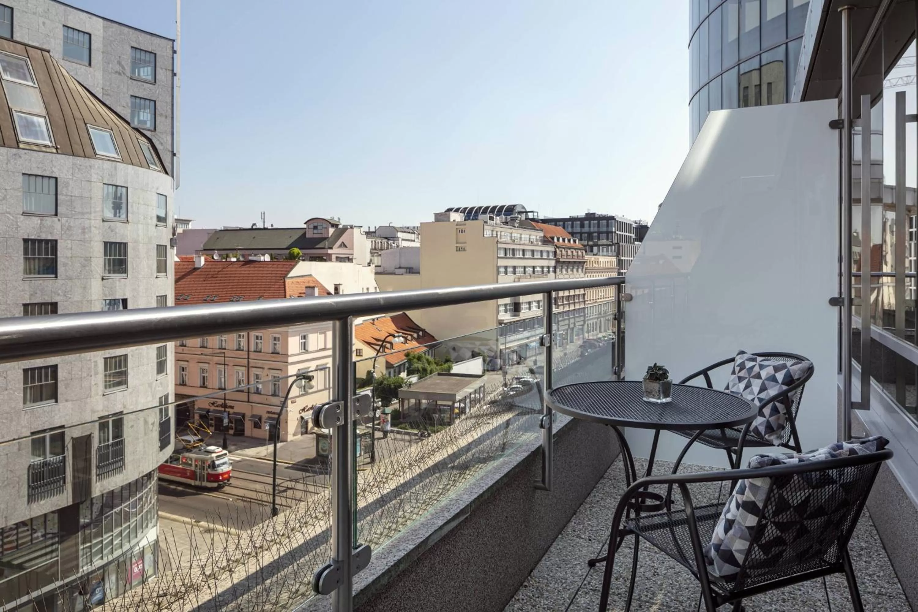 Photo of the whole room in Prague Marriott Hotel