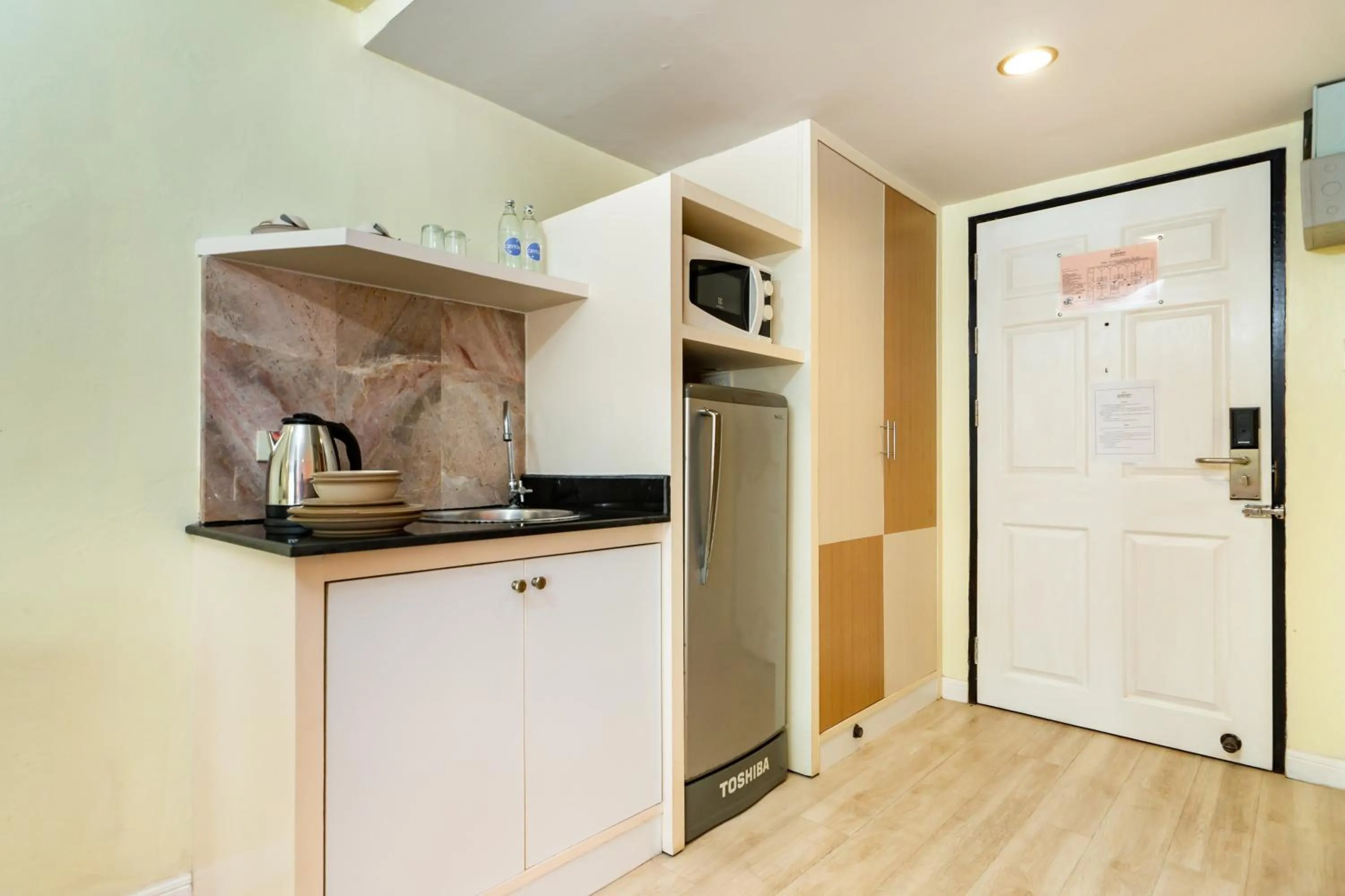 Kitchen or kitchenette in Bella Villa Metro