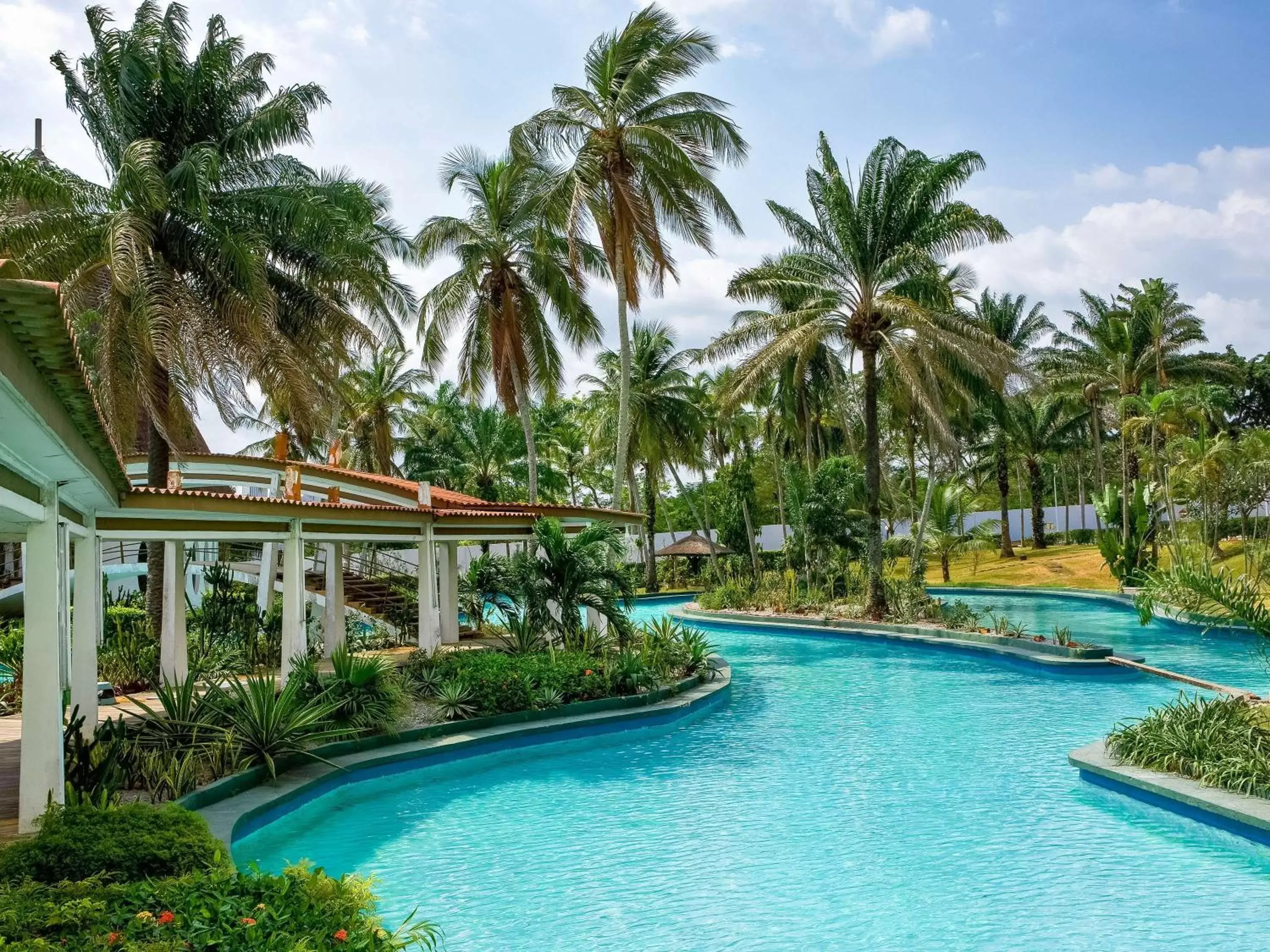 Property building, Swimming Pool in Sofitel Abidjan Hotel Ivoire