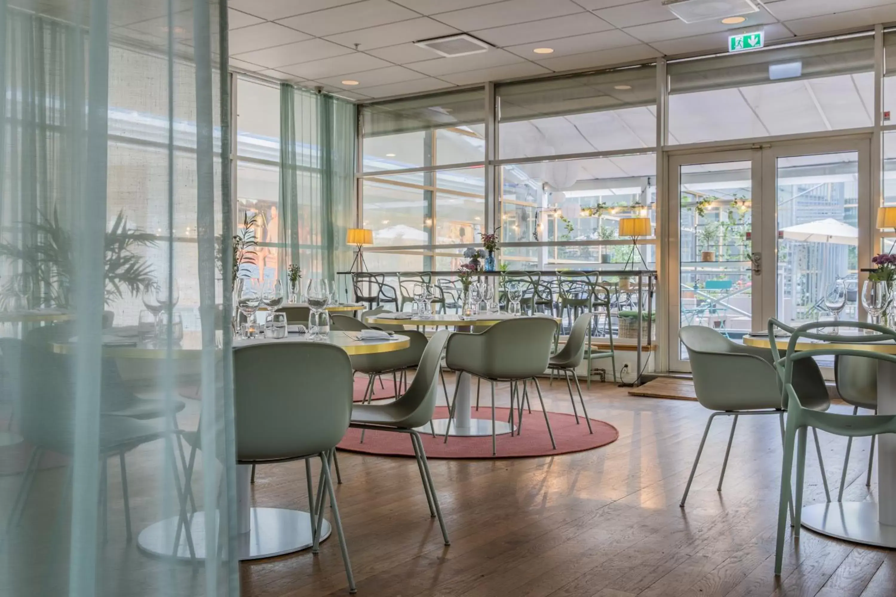 Restaurant/Places to Eat in Park Inn by Radisson Solna