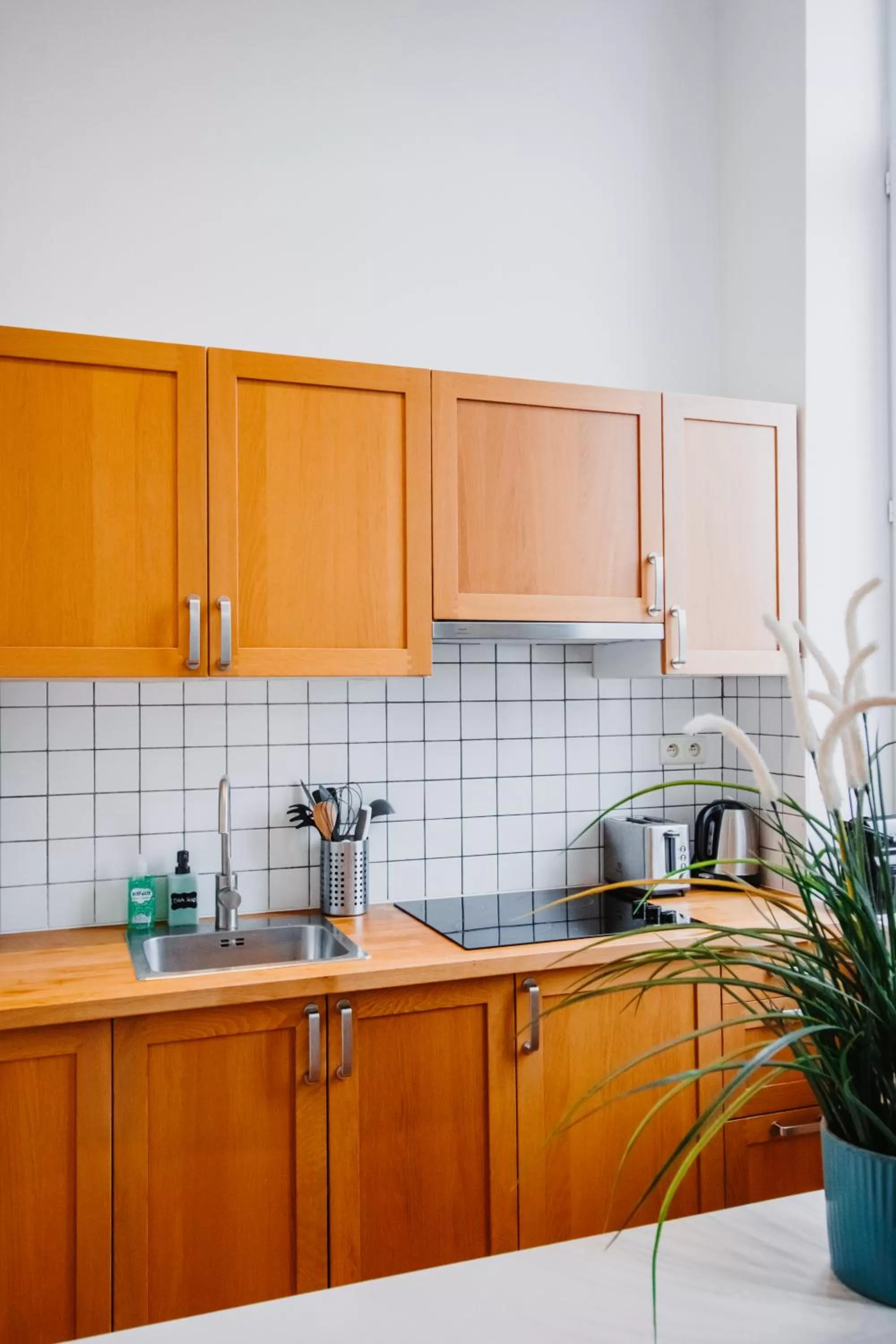 kitchen in Super central in Brussels