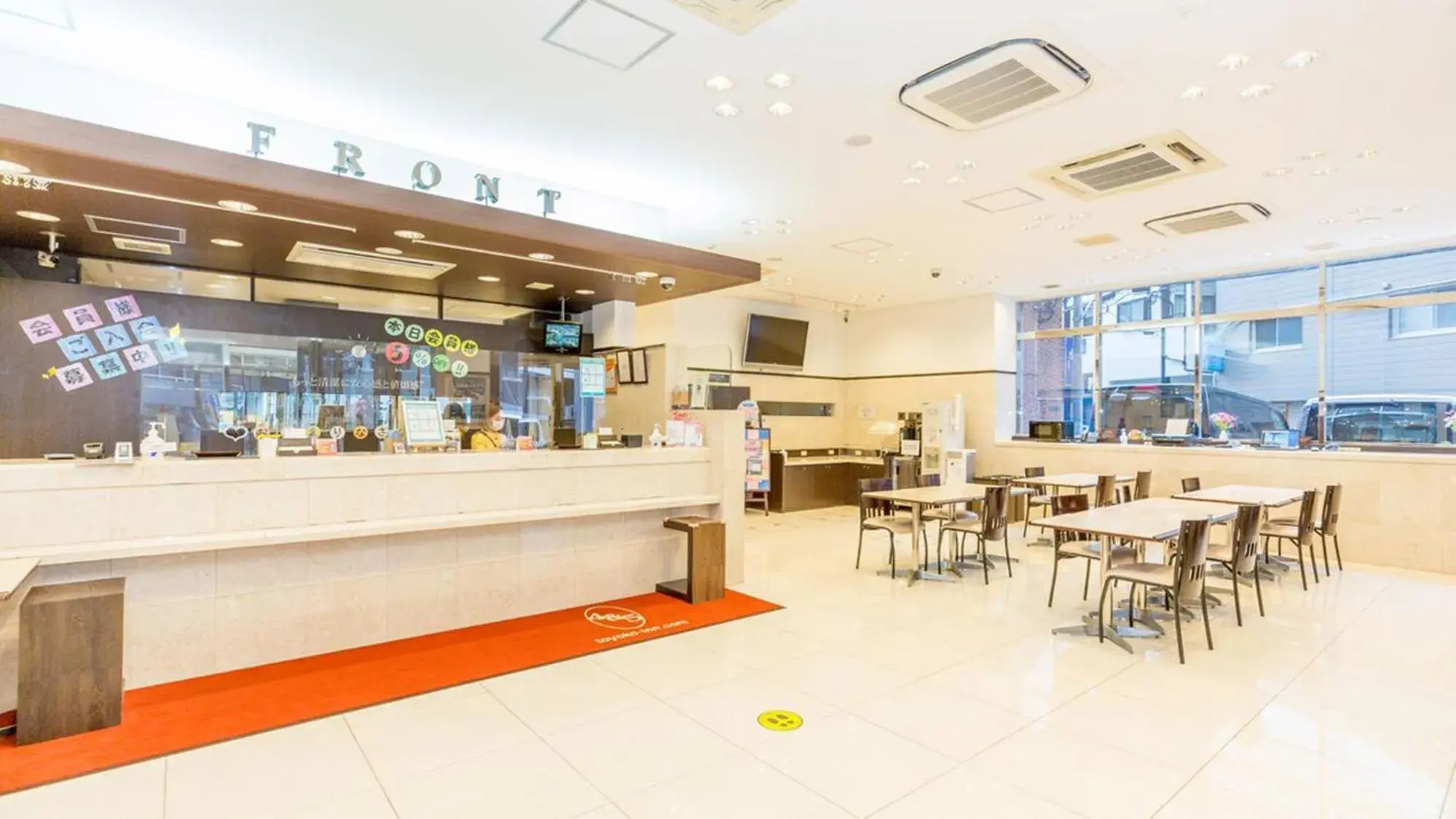 Lobby or reception, Lounge/Bar in Toyoko Inn Tokyo Monzen-Nakacho Eitaibashi