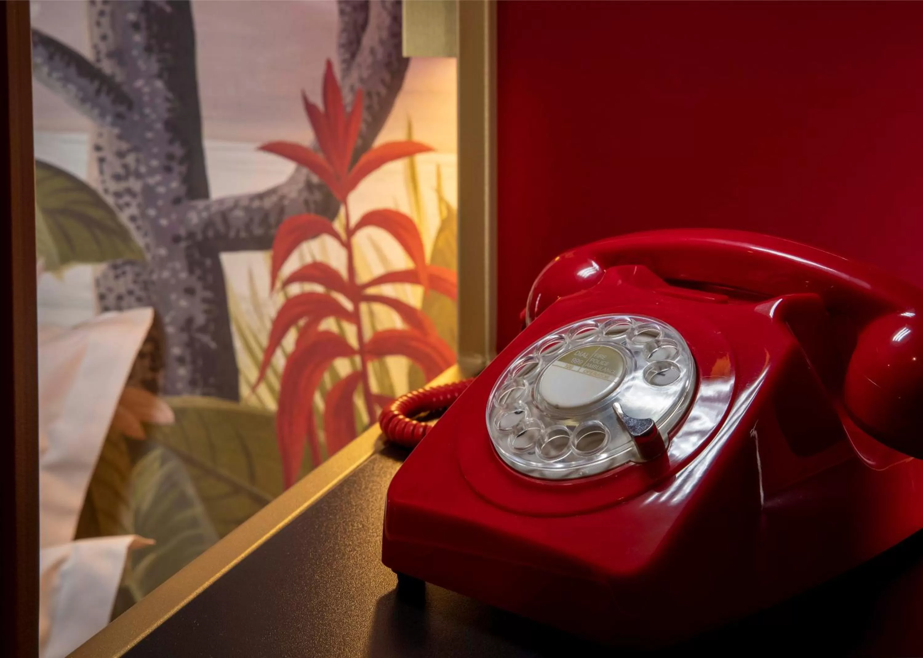 Bedroom in Les Jardins Du Luxembourg