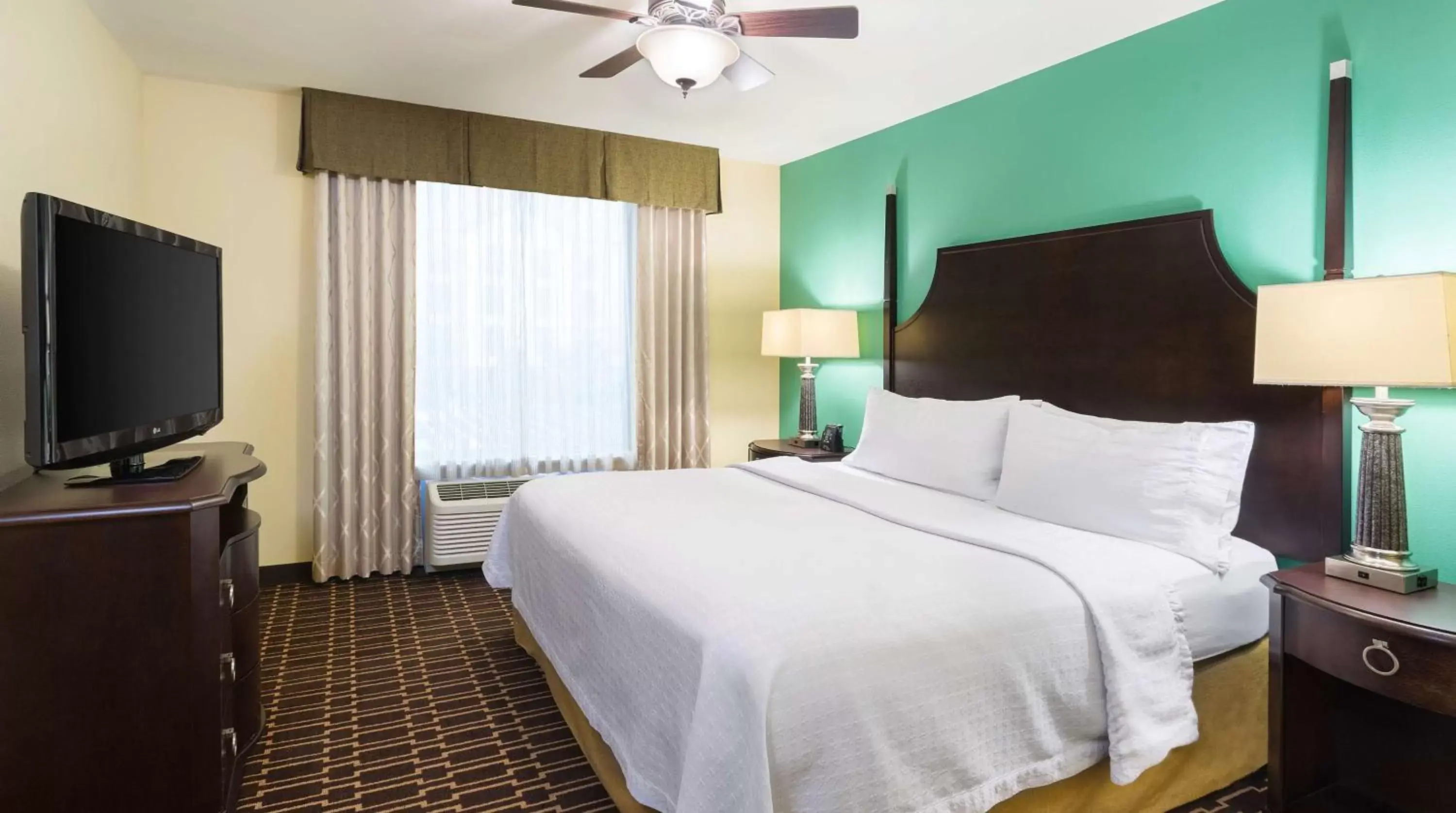 Bed in Homewood Suites by Hilton Shreveport Bossier City, LA