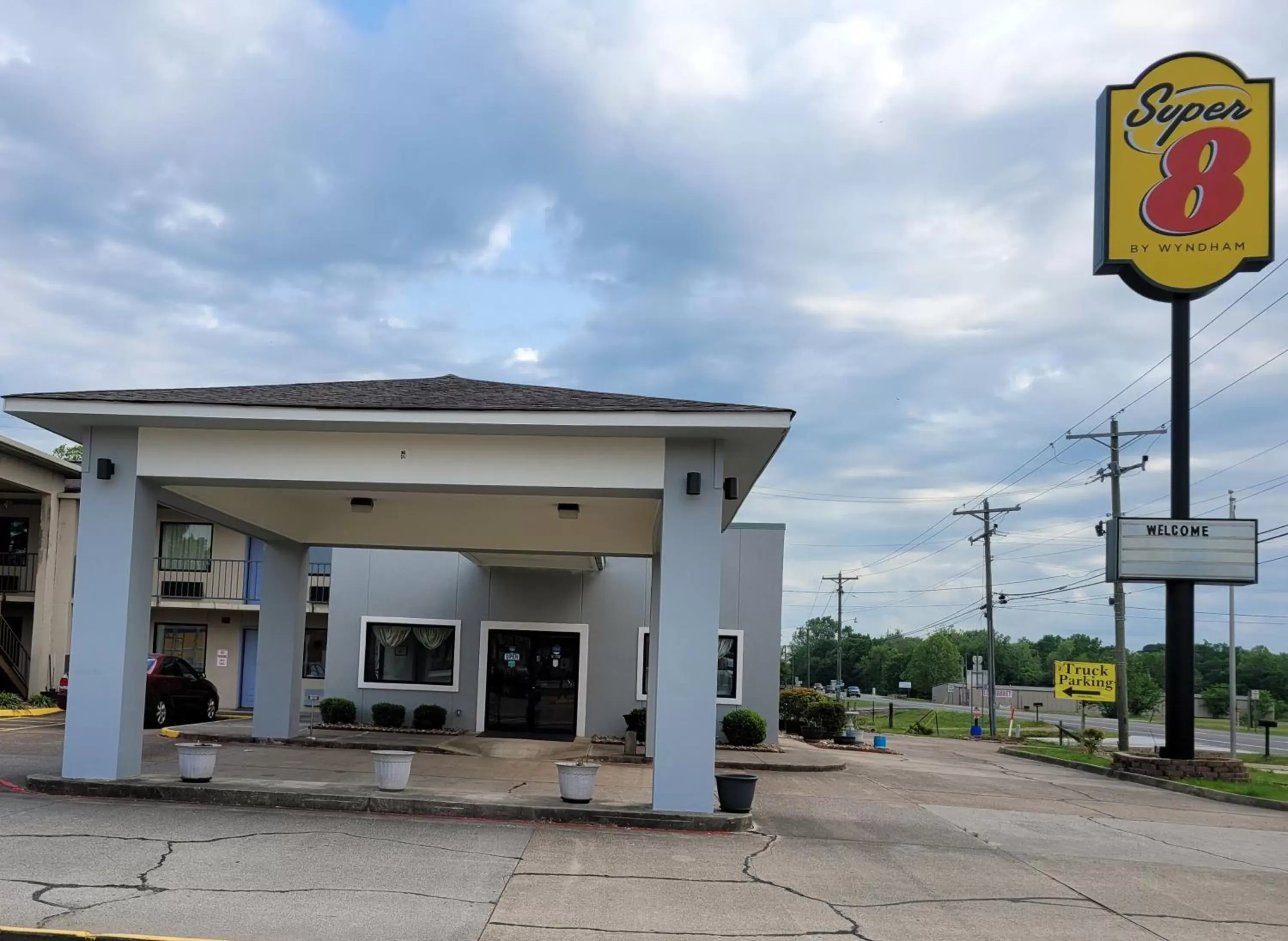 Super 8 by Wyndham Arkadelphia Caddo Valley Area Super 8 by Wyndham Arkadelphia Caddo Valley Area