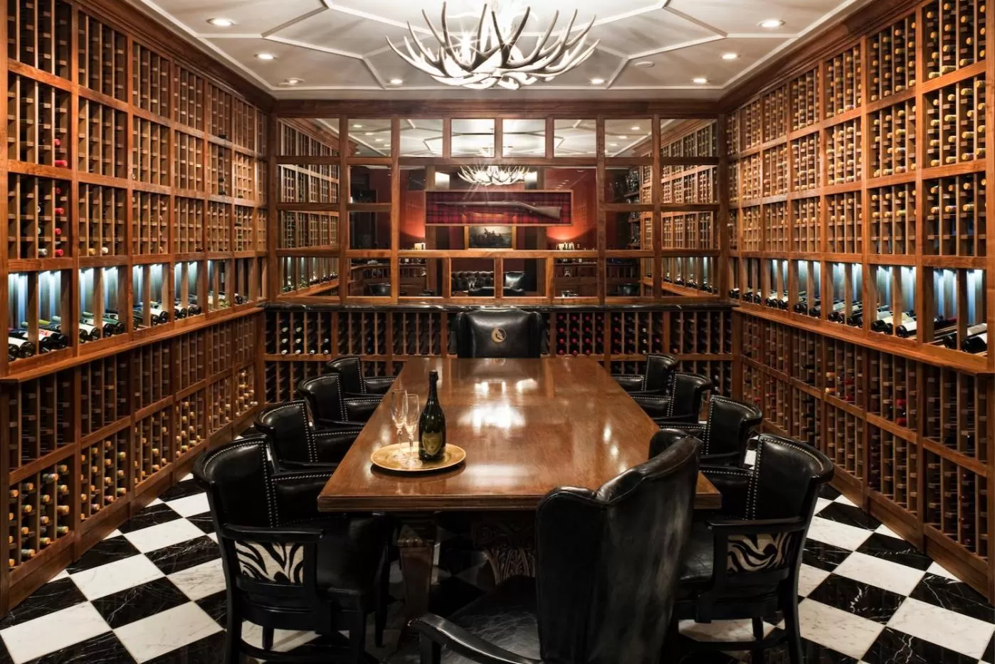 Restaurant/places to eat in Los Angeles Athletic Club