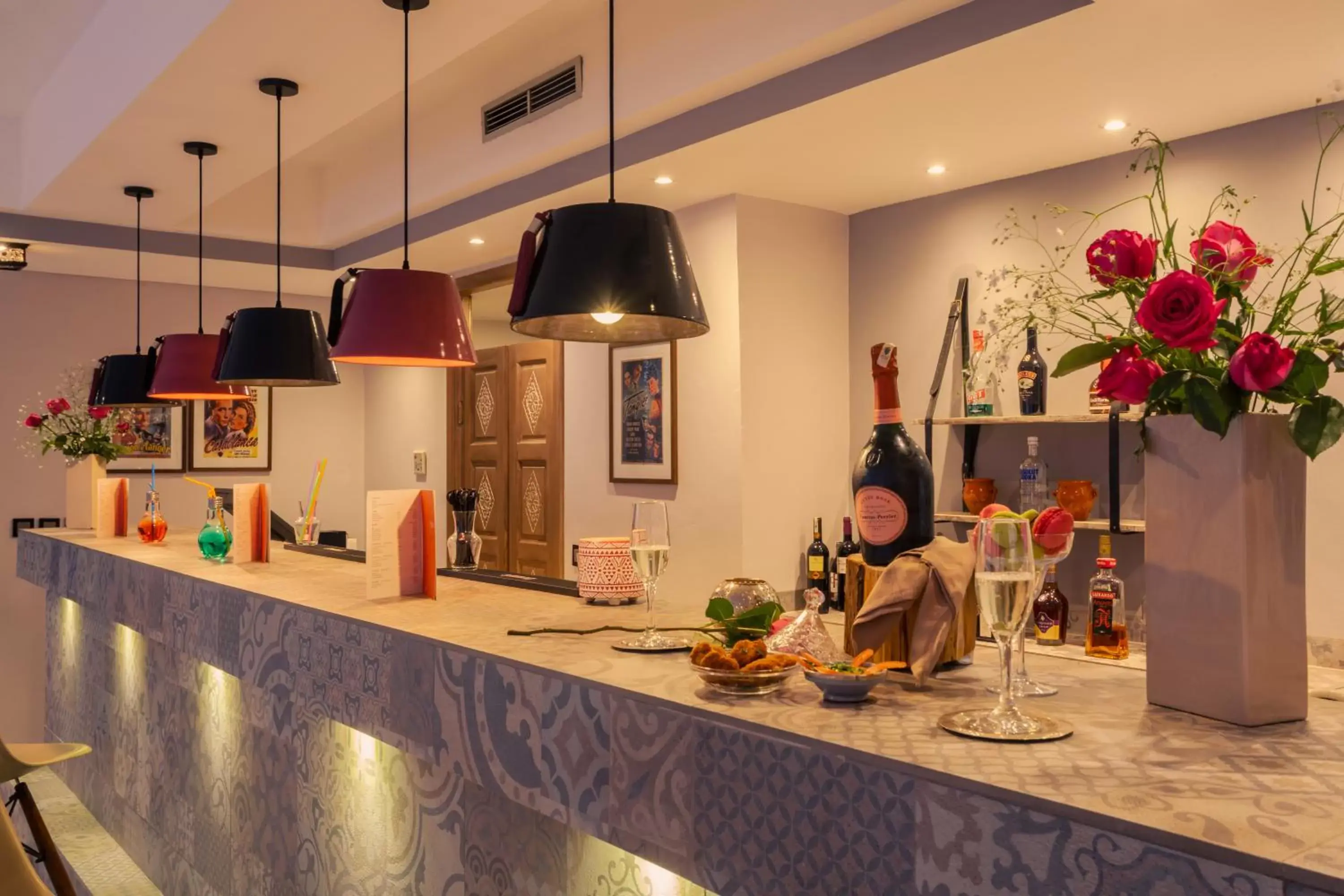 Lounge or bar, Restaurant/Places to Eat in Dellarosa Boutique Hotel and Spa
