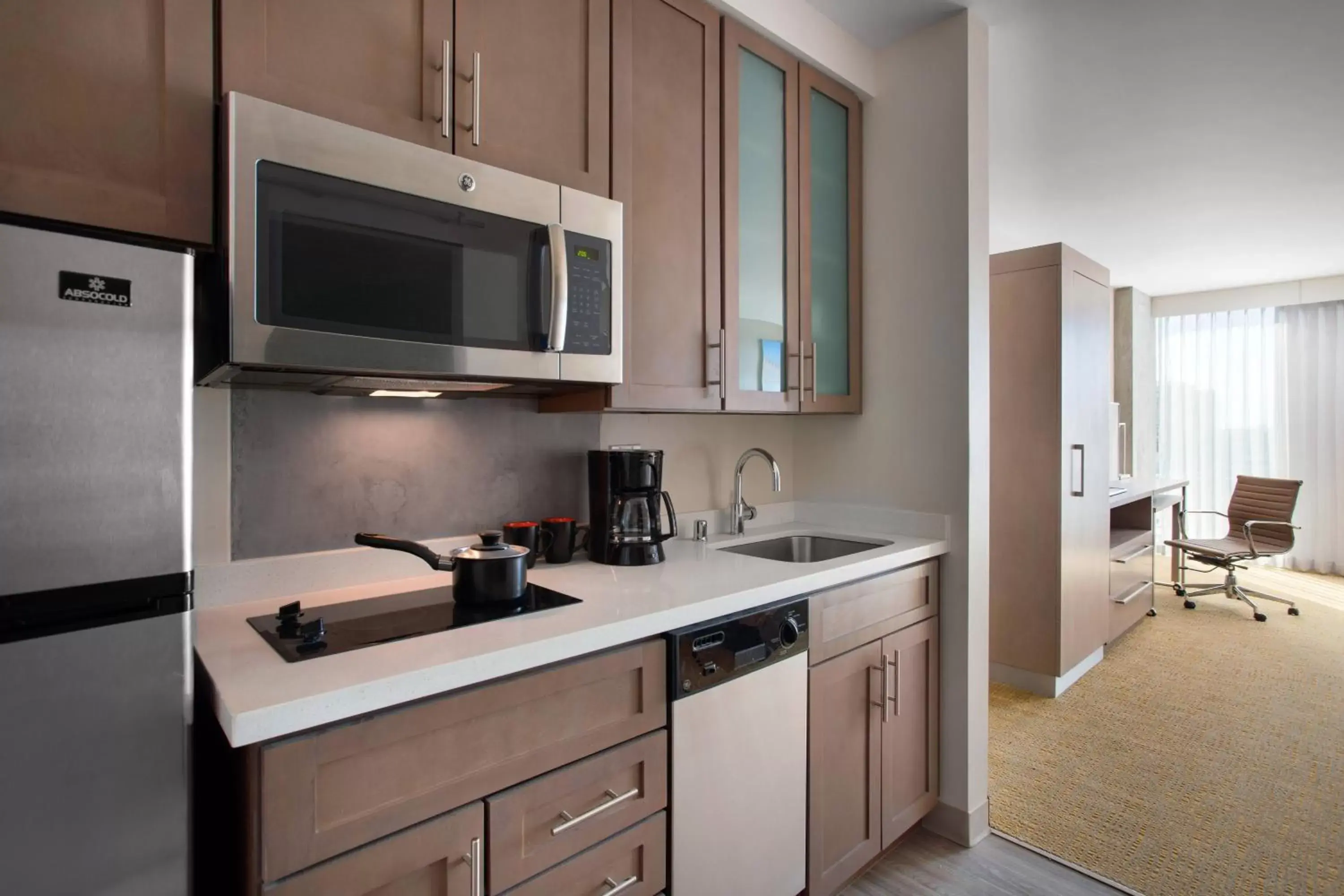 Kitchen or kitchenette, Kitchen/Kitchenette in Residence Inn by Marriott San Diego Downtown/Bayfront