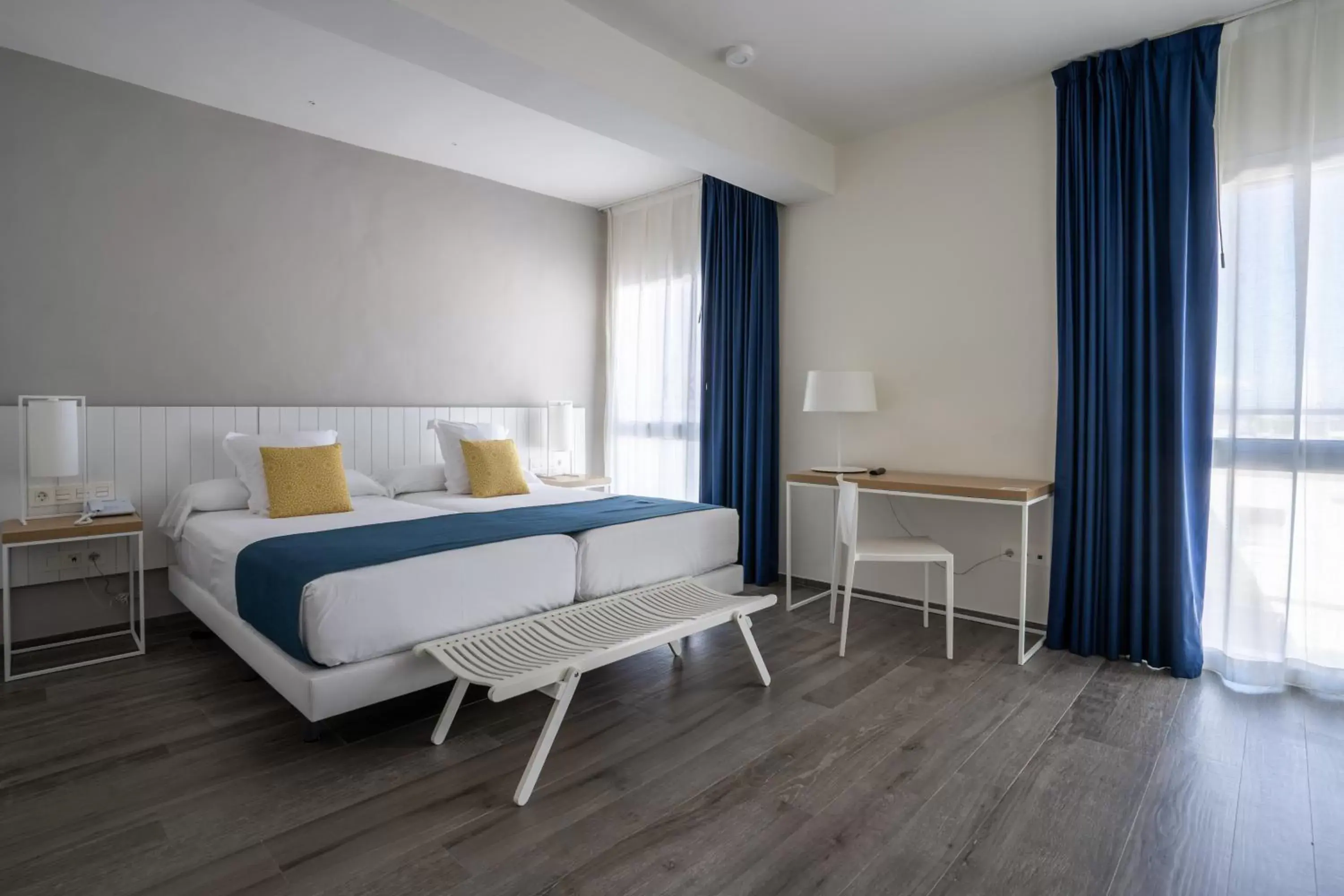 Superior Double Room (2 Adults) in Hotel Agaró Superior Double Room (2 Adults) in Hotel Agaró