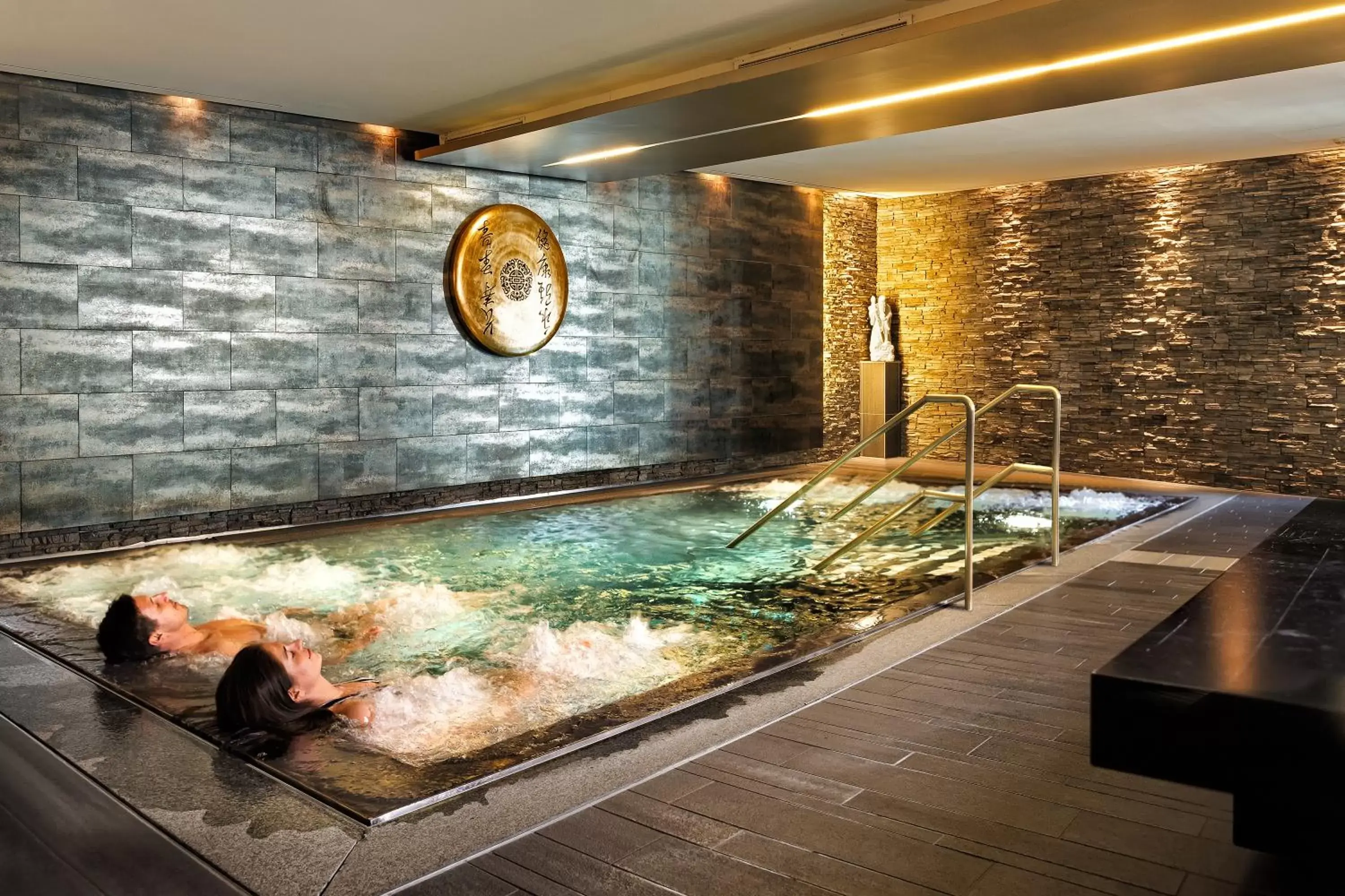Spa and wellness centre/facilities, Swimming Pool in Asia Hotel & Spa Leoben