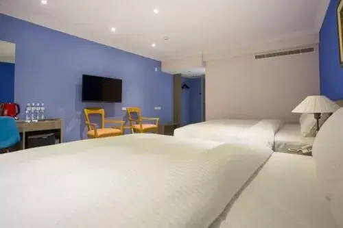 Standard Quadruple Room in Lily Hotel Standard Quadruple Room in Lily Hotel