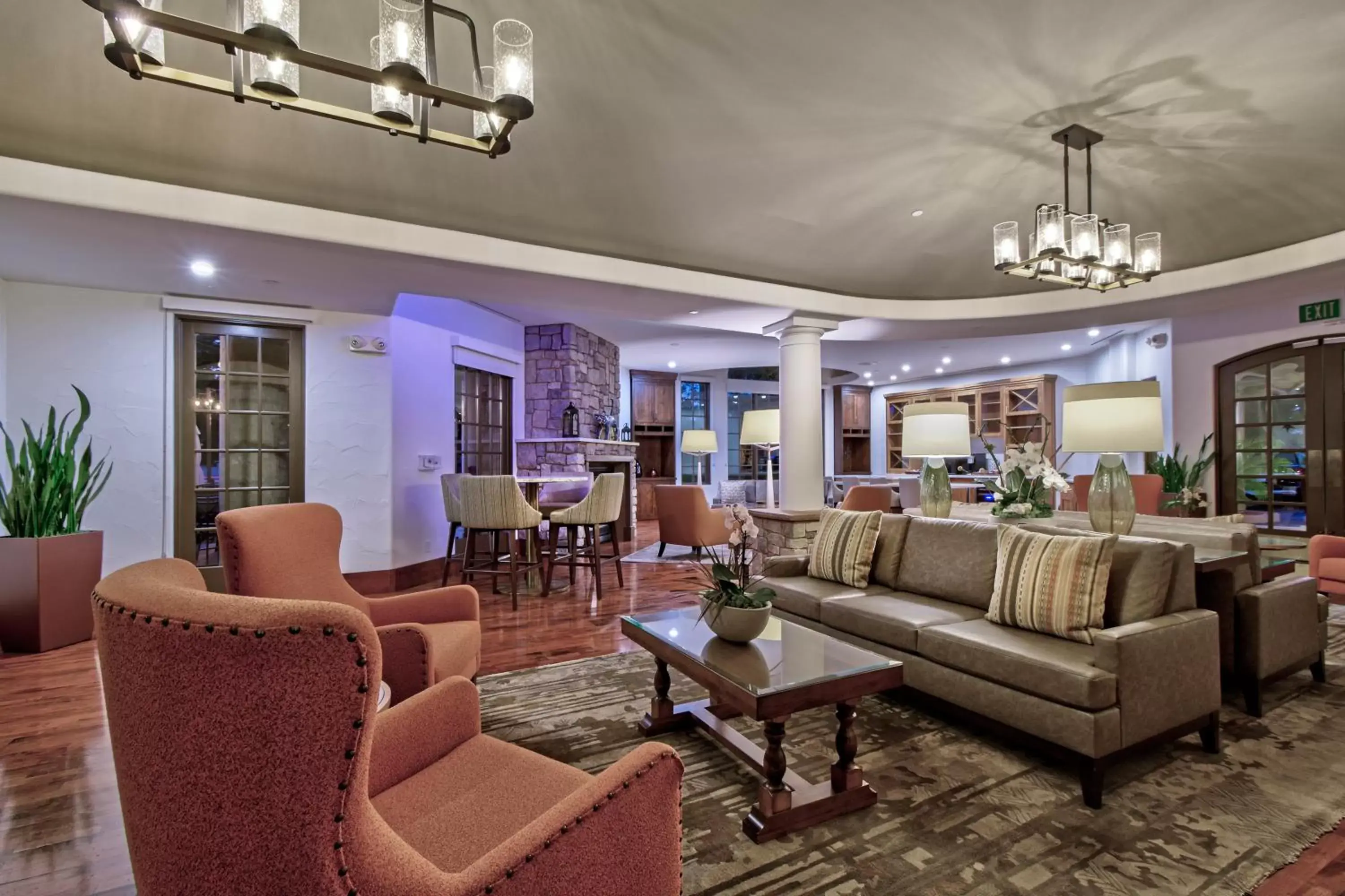 Lobby or reception, Seating Area in Hotel Los Gatos