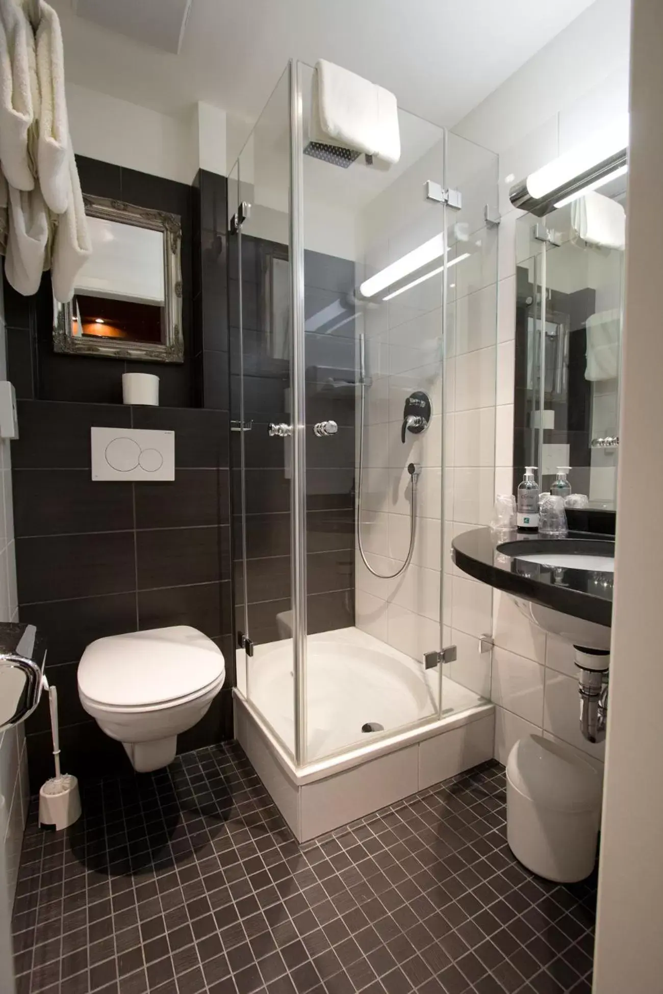 Shower, Bathroom in BEST WESTERN Hotel Würzburg-Süd