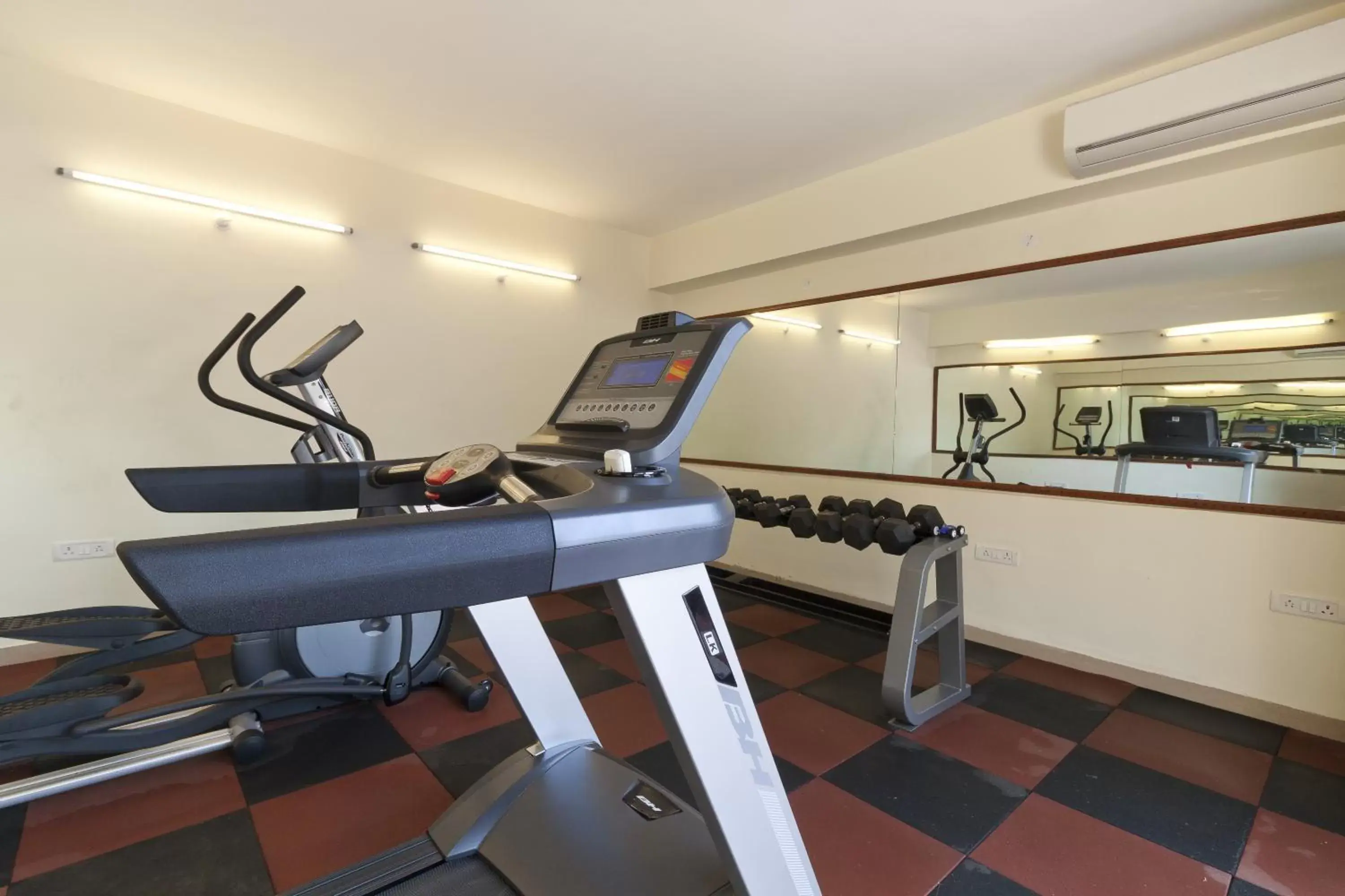 Fitness centre/facilities, Fitness Center/Facilities in De Mandarin Beach Resort Suites & Villas, Candolim