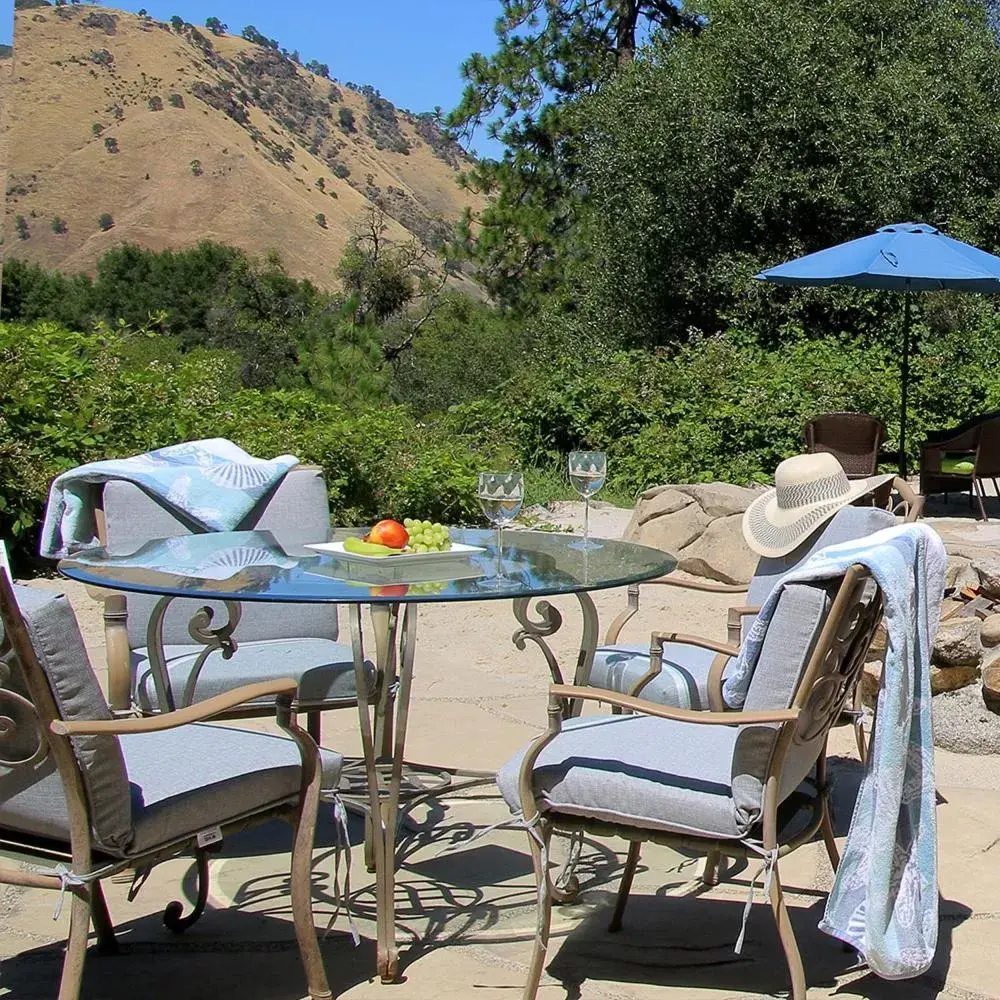 Patio in Bella Vista Bed and Breakfast