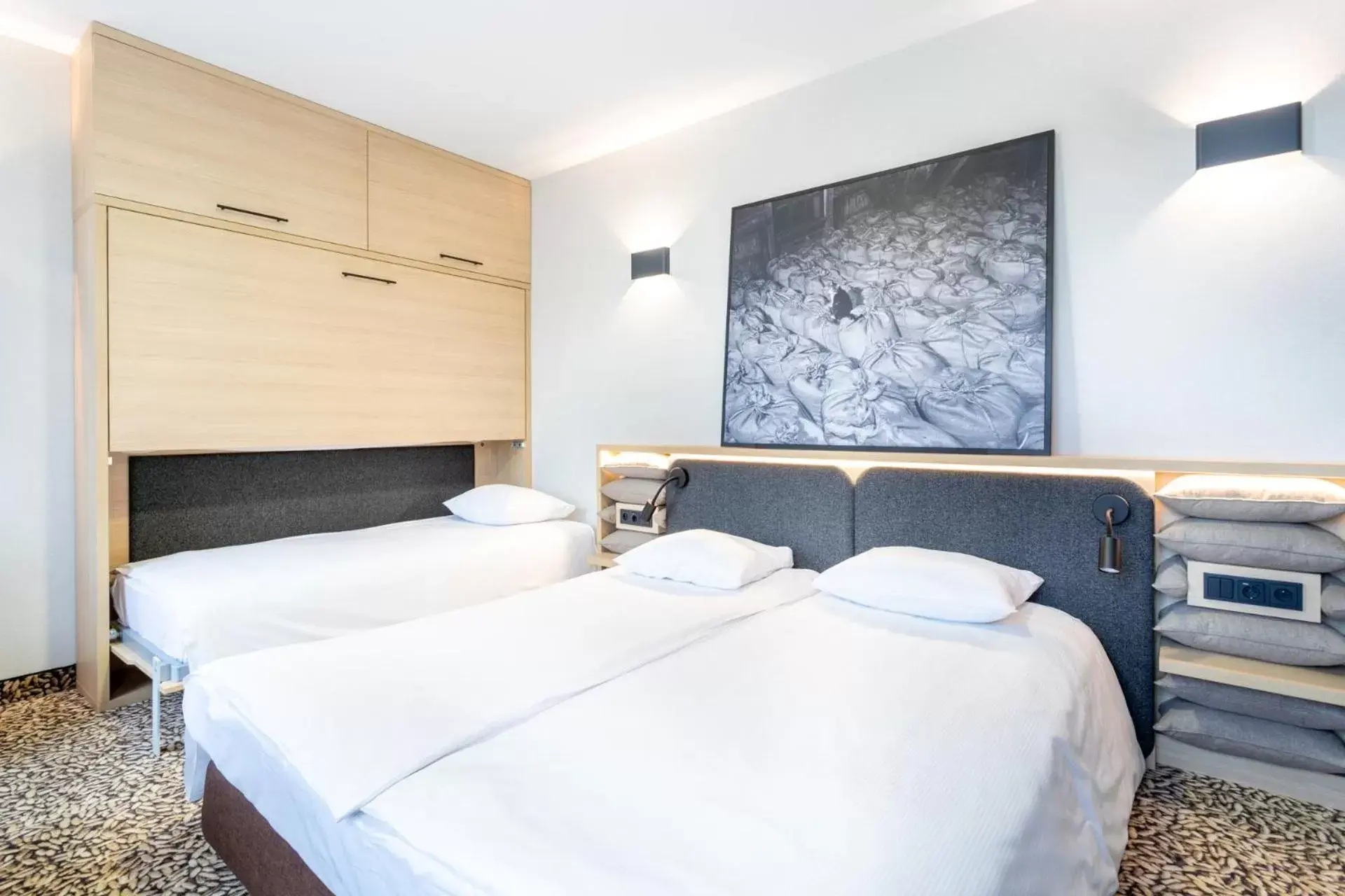 Bedroom, Bed in Qubus Hotel Gdańsk