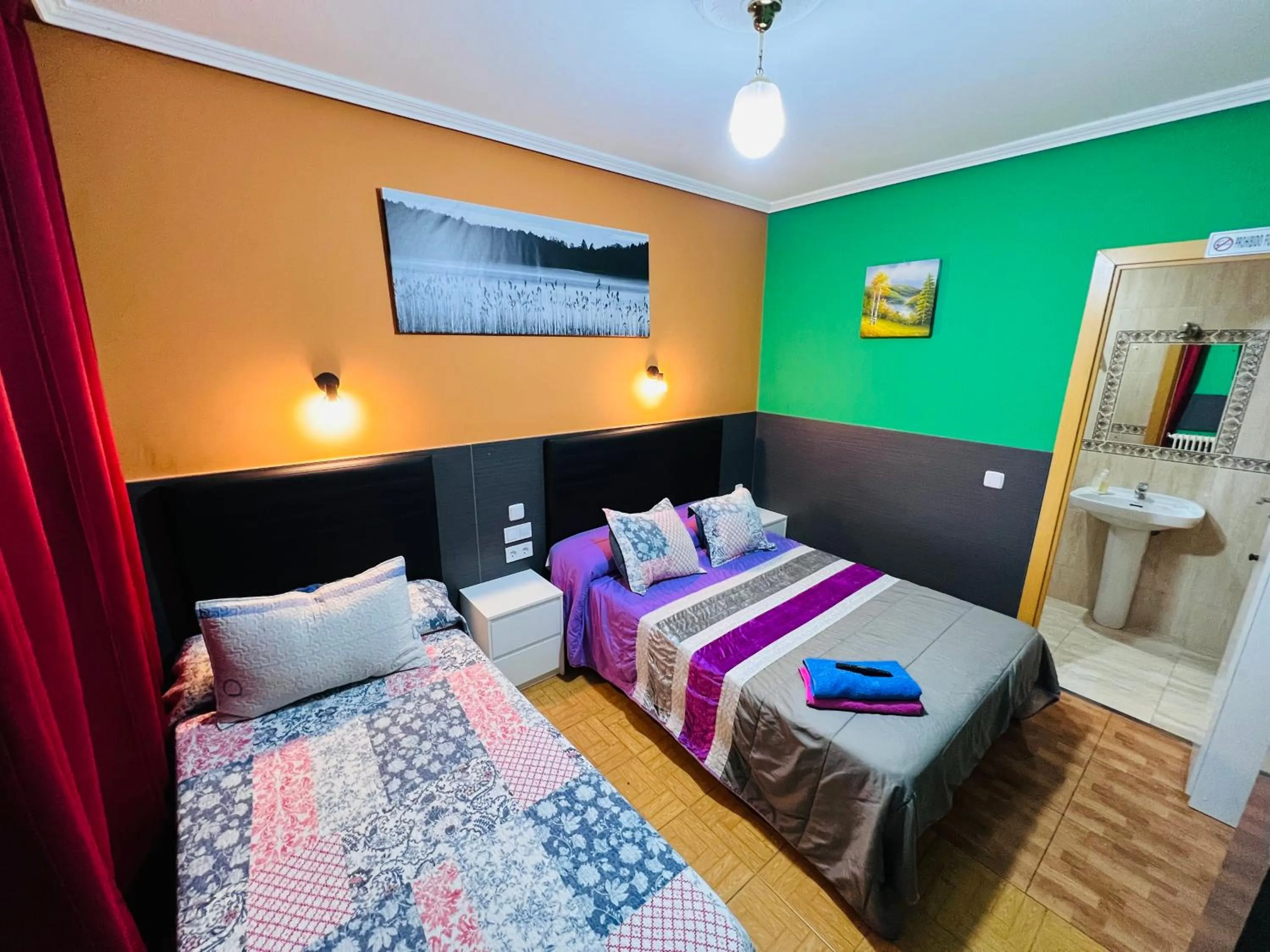 Bed in Hostal Numancia