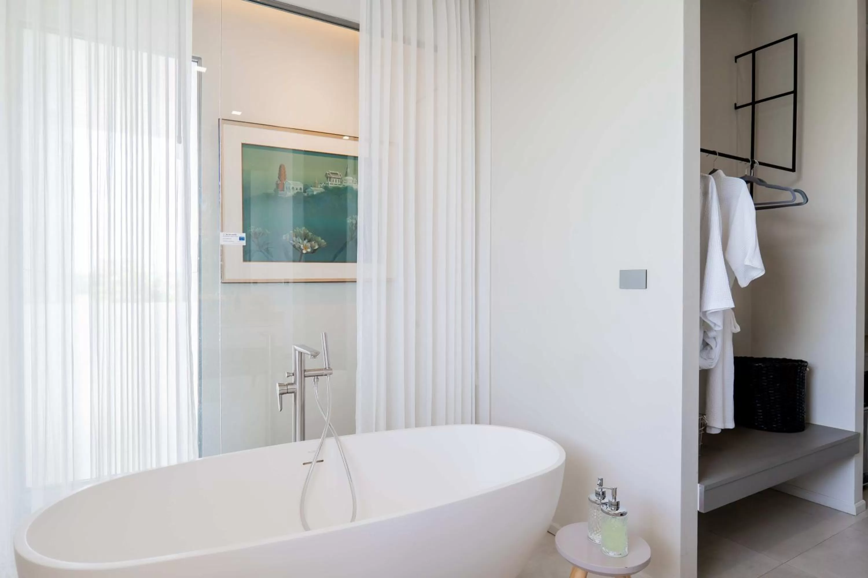 Bath in Doowall Hotel