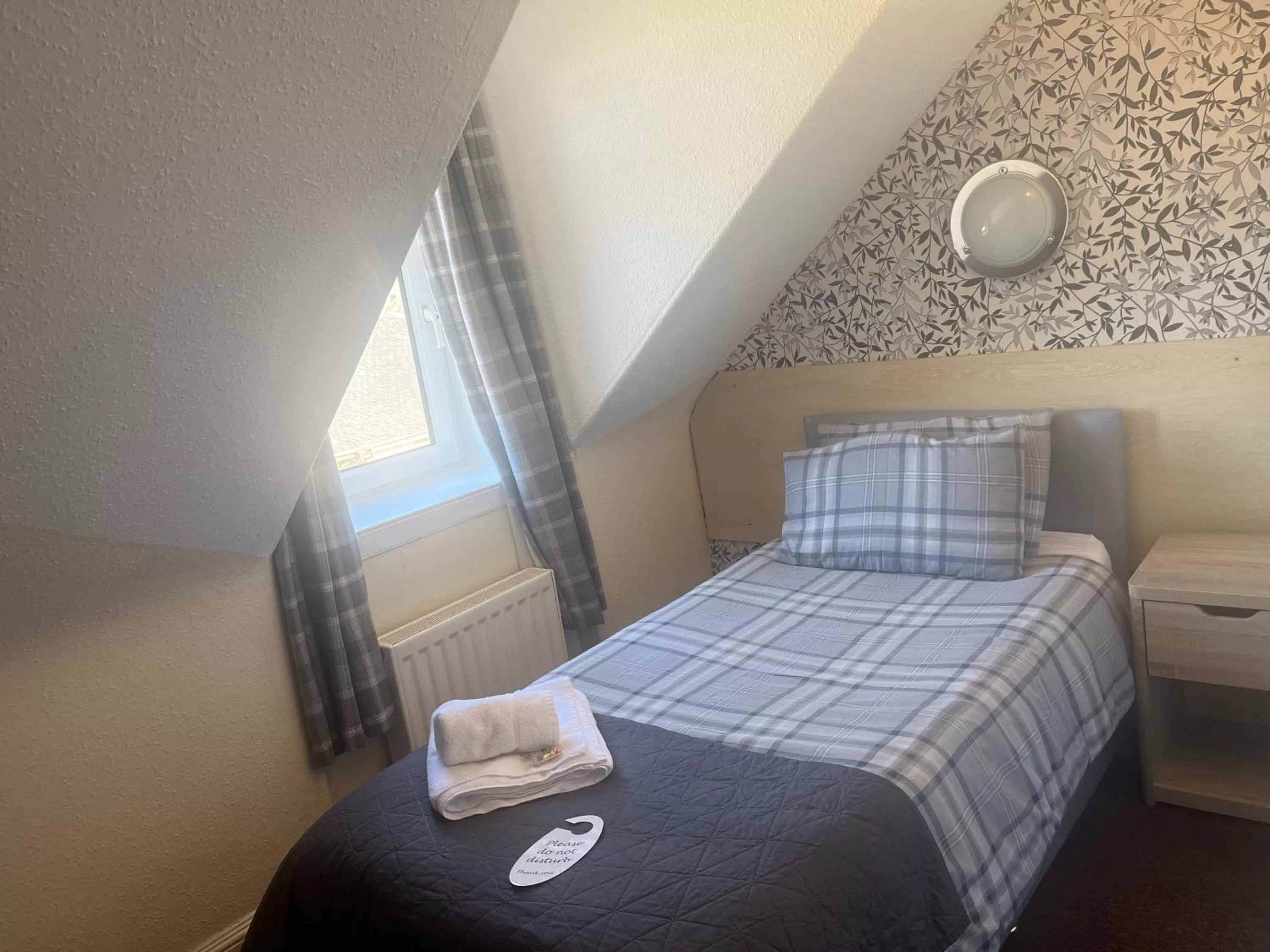 Bed in DunMoore Guesthouse