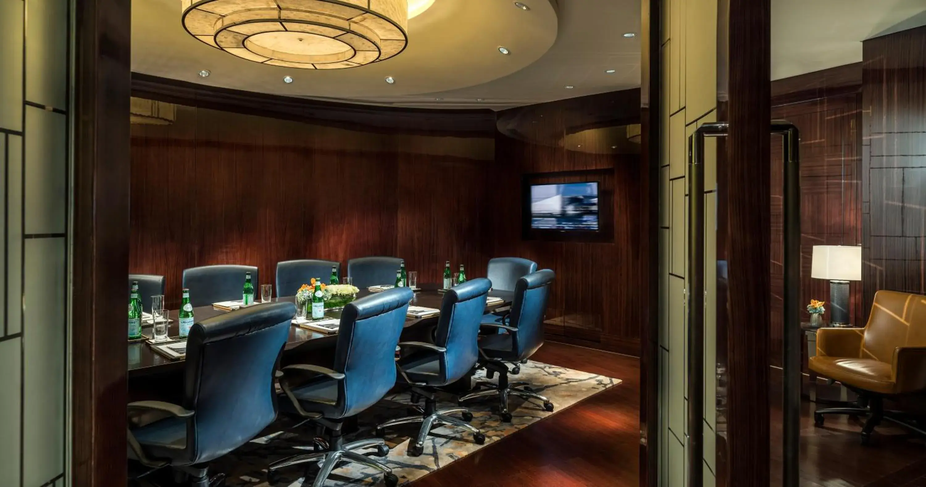 Business facilities in Four Seasons Hotel Beijing