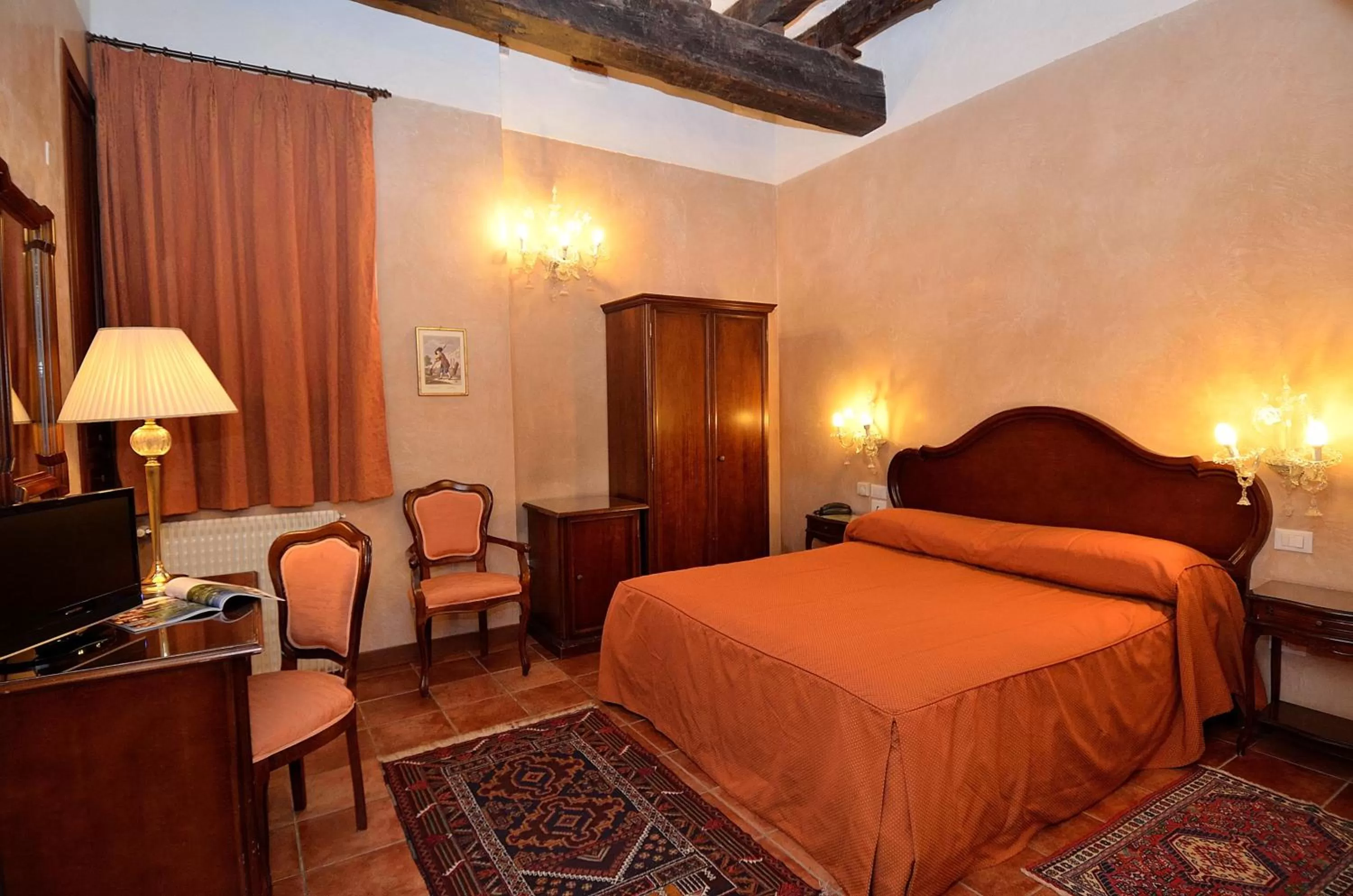 Bedroom, Bed in Locanda La Corte