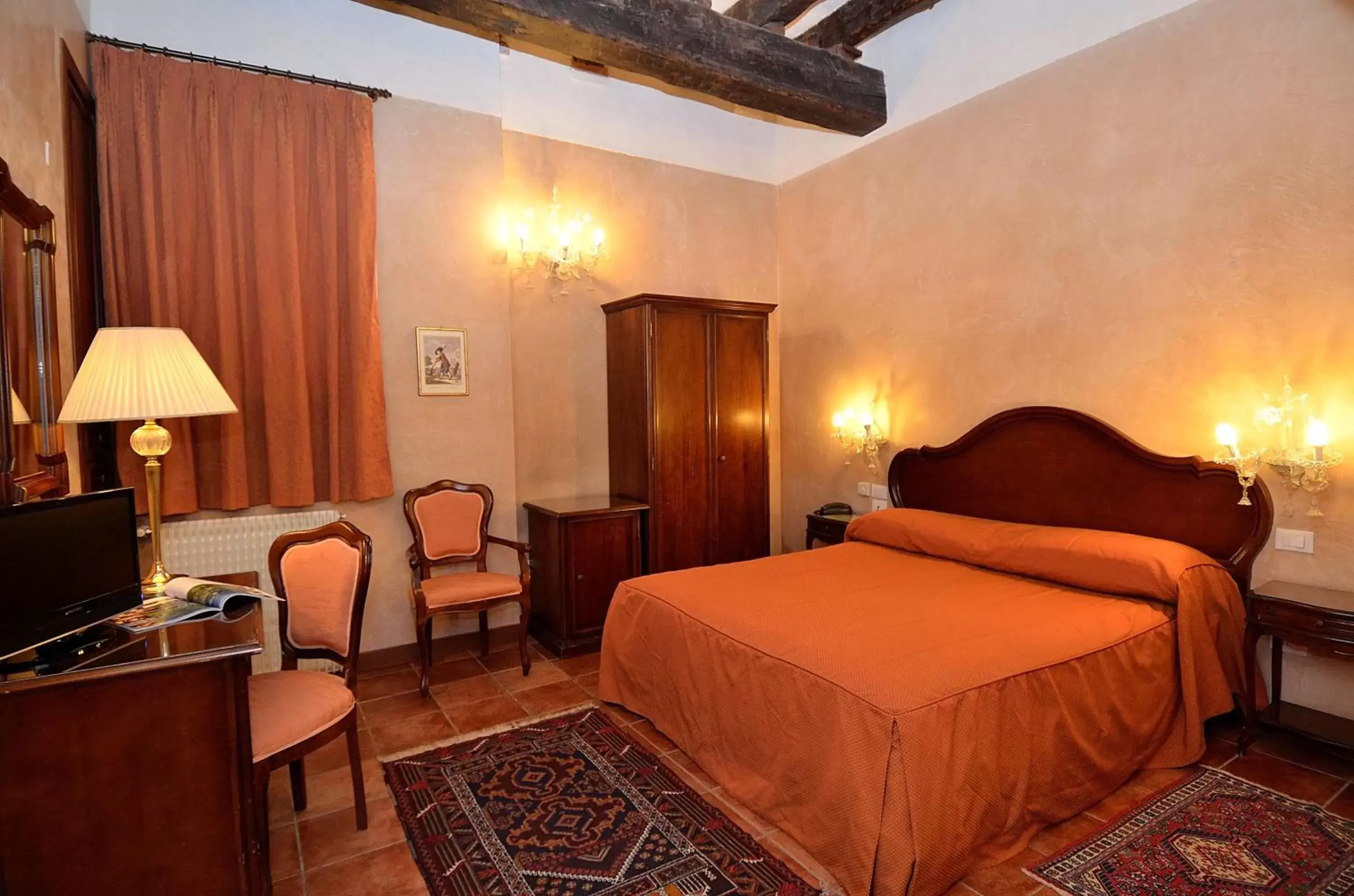 Bedroom, Bed in Locanda La Corte