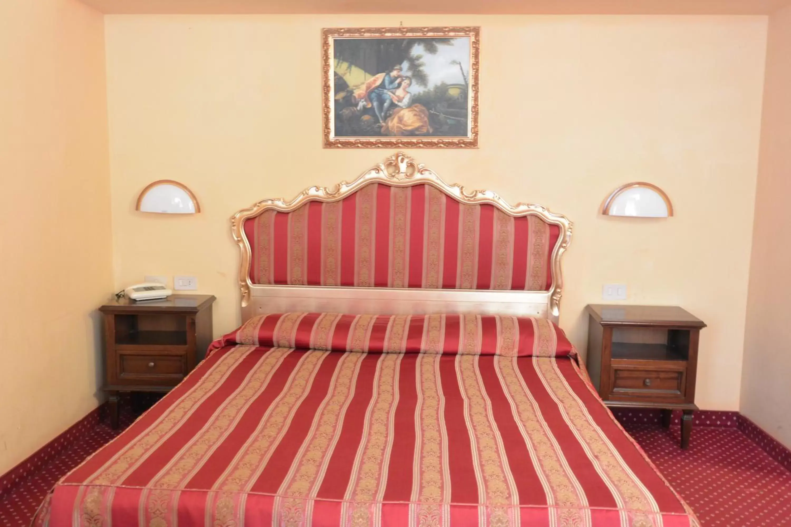 Photo of the whole room, Bed in Hotel Città Di Milano