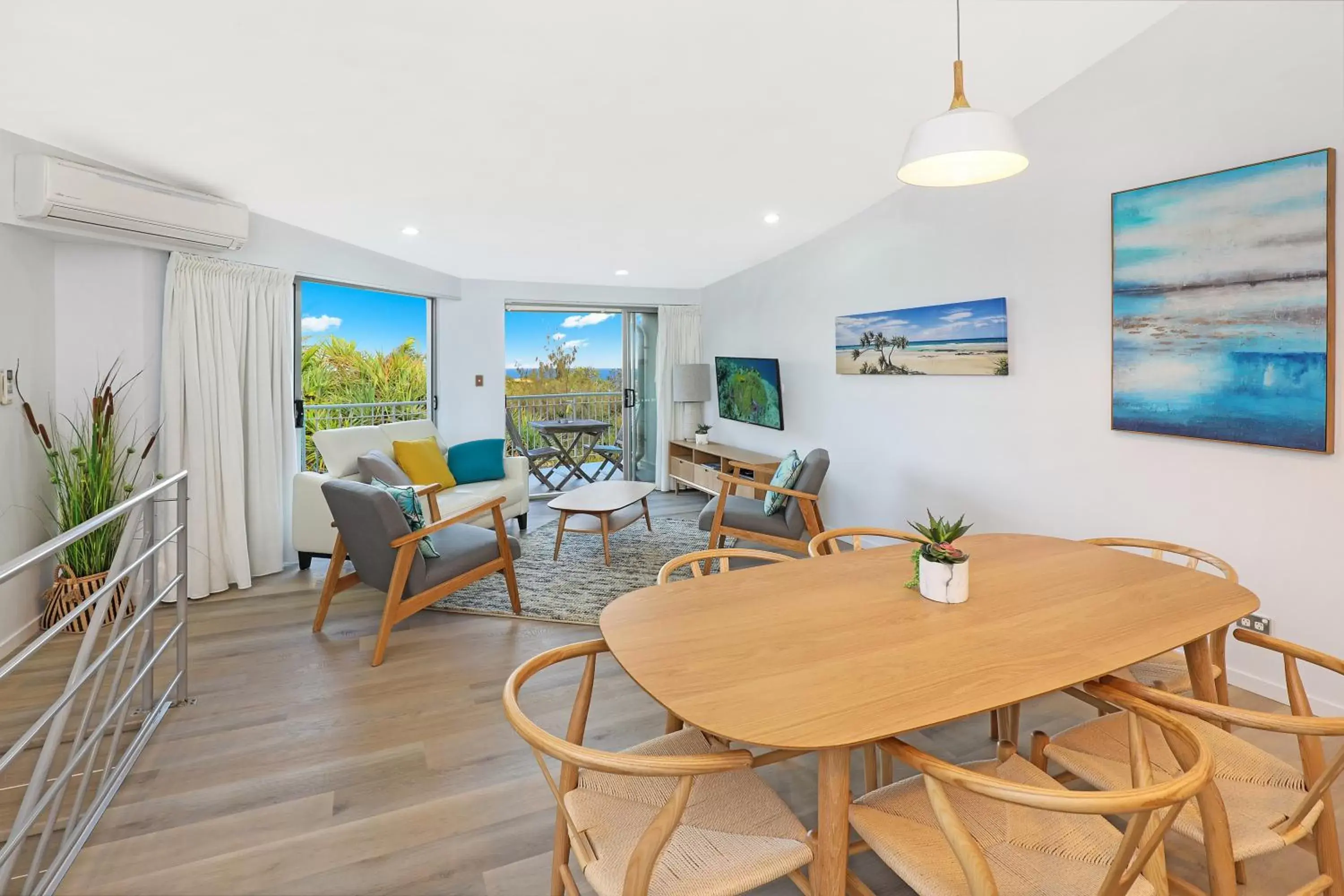 Dining Area in Andari Holiday Apartments