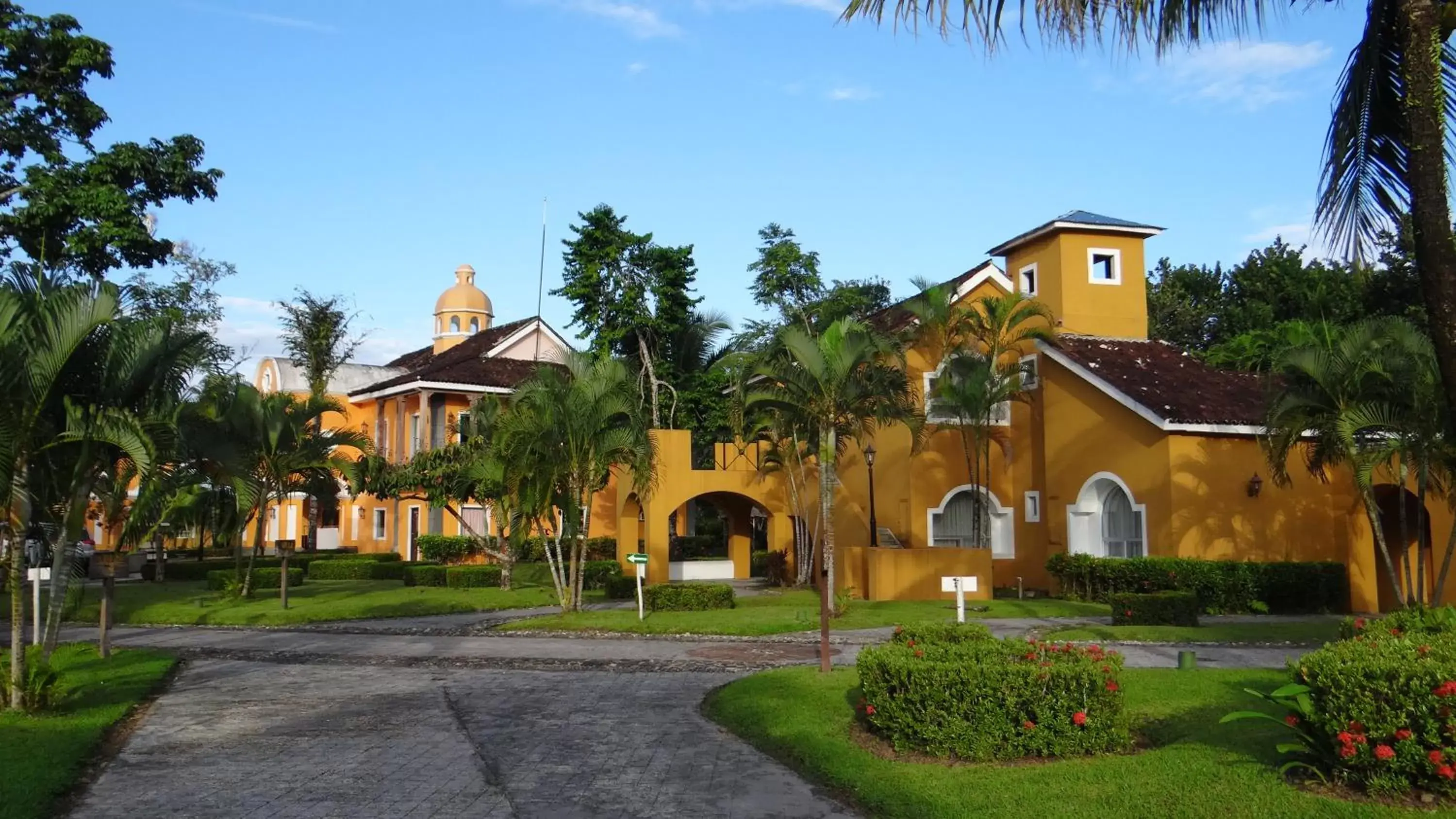 Family, Property Building in Amatique Bay Hotel