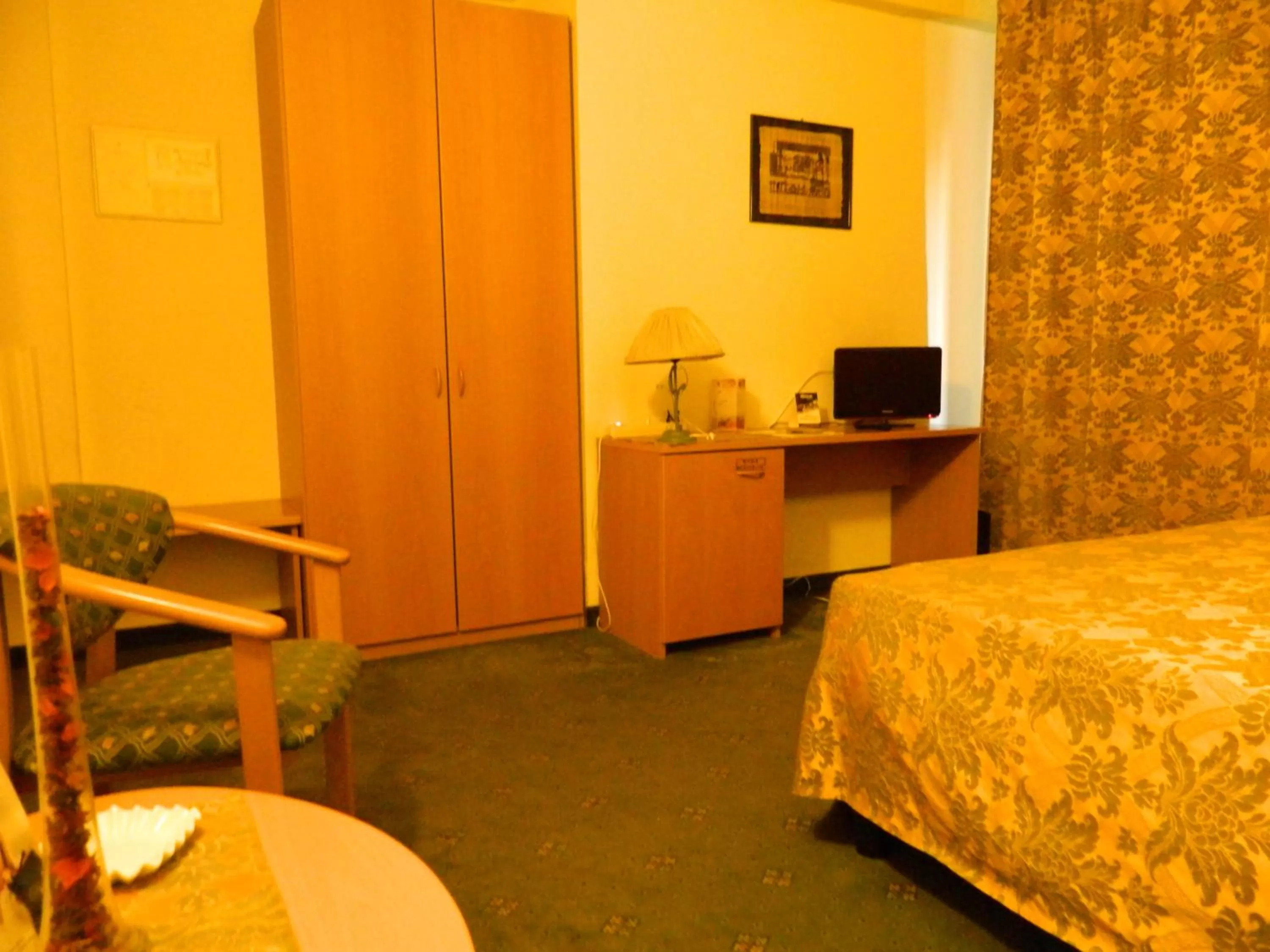 Bedroom in Ascot Lodging