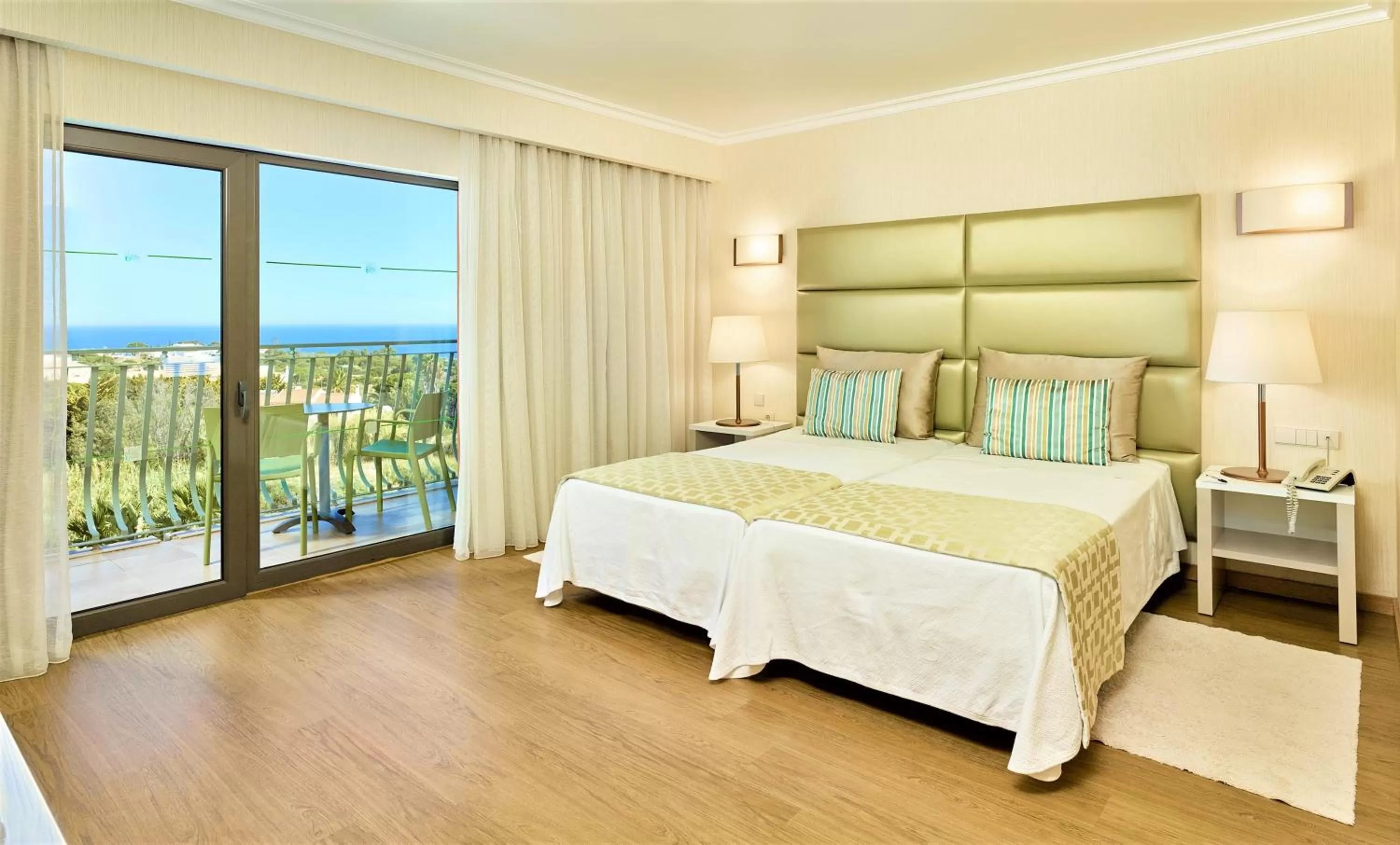 Bedroom, Bed in Hotel Baia Grande