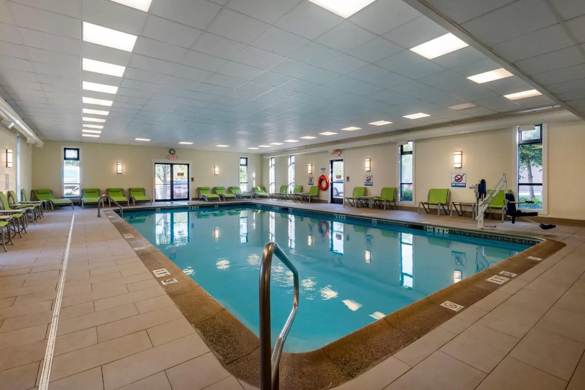 Swimming Pool in Holiday Inn Bangor, an IHG Hotel