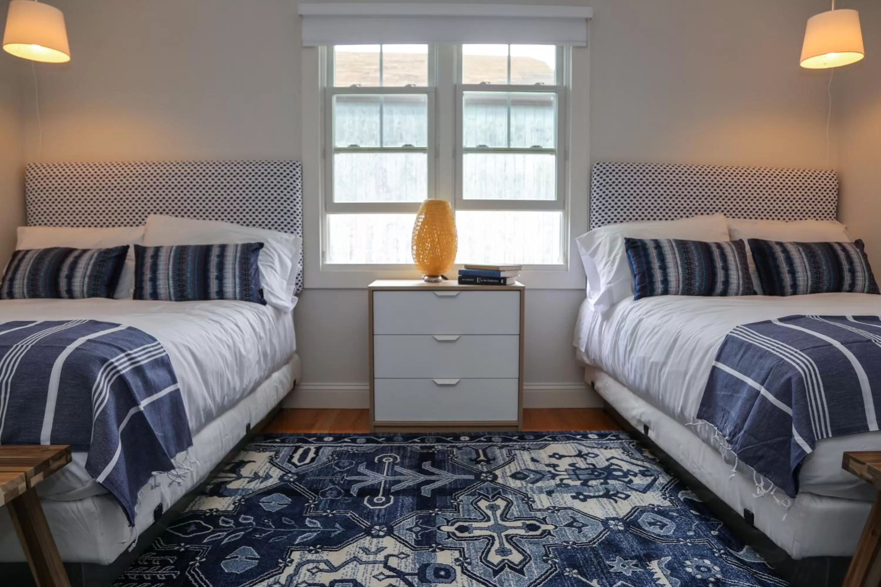 Bed in The Sea Breeze Inn