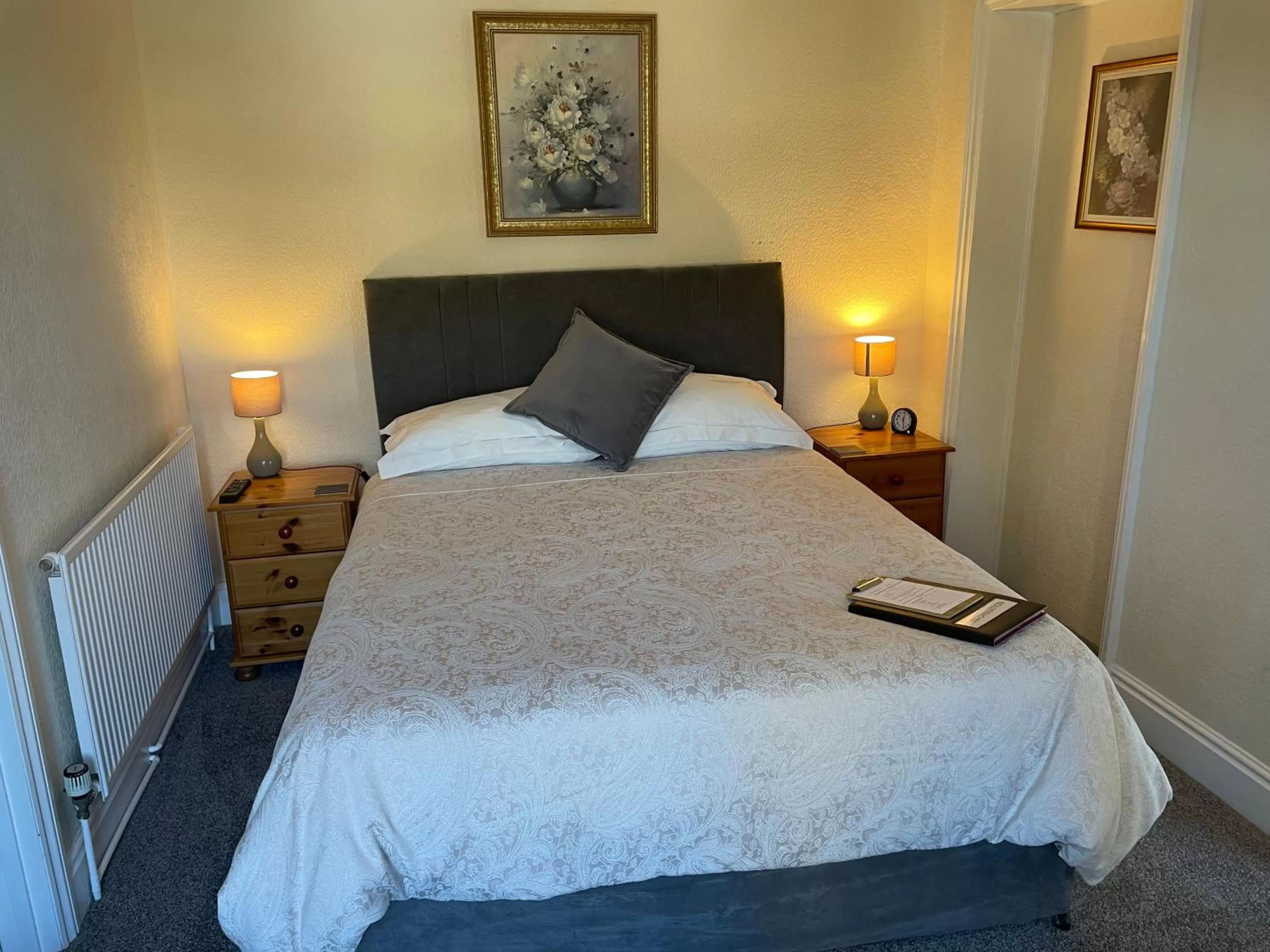 Bed in Bron Menai Guest House