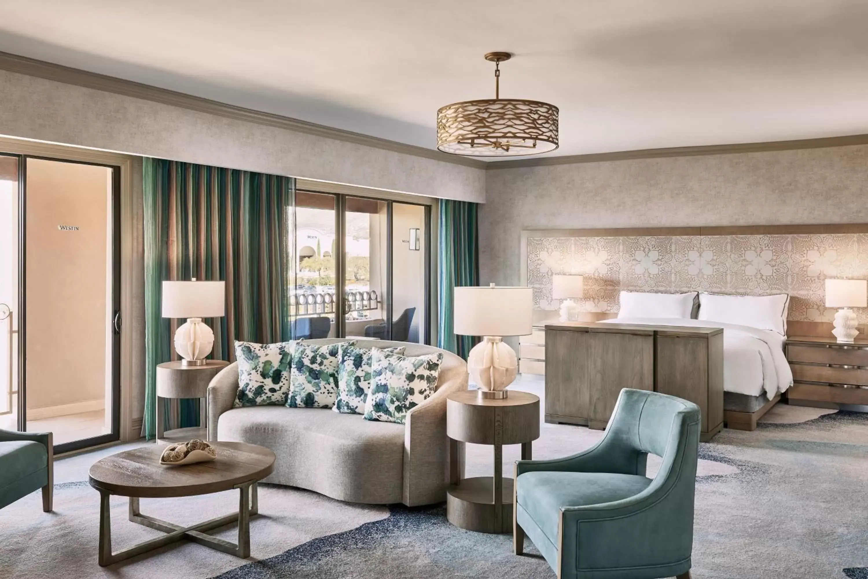 Bedroom, Seating Area in The Westin La Paloma Resort & Spa